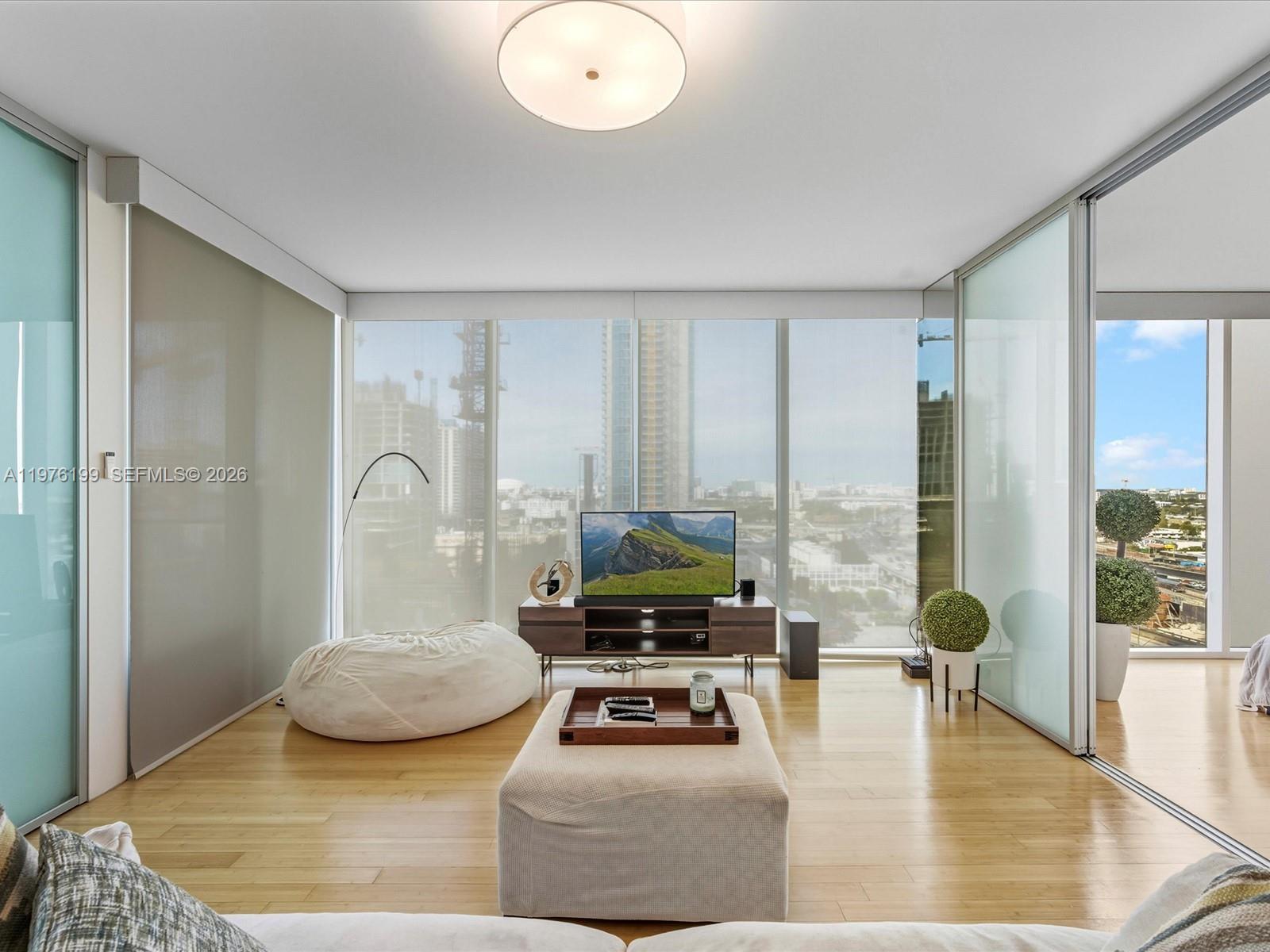 1040 Biscayne Blvd # 1107