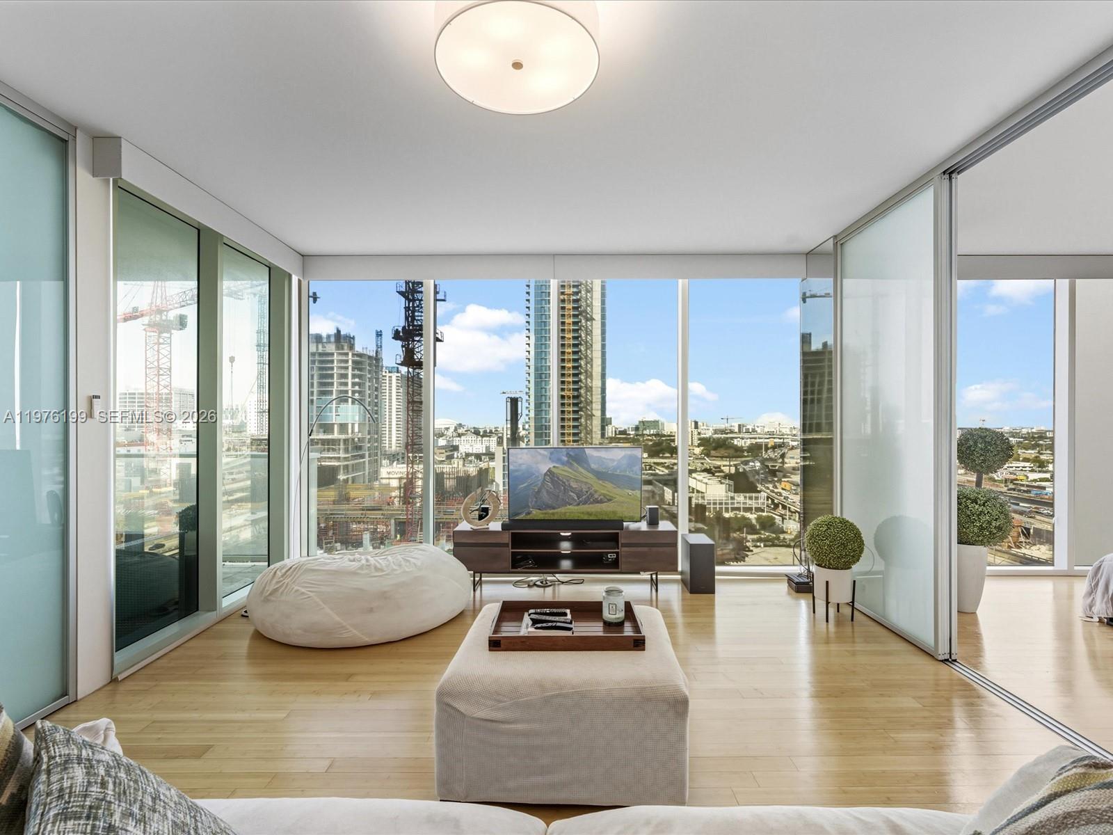 1040 Biscayne Blvd # 1107