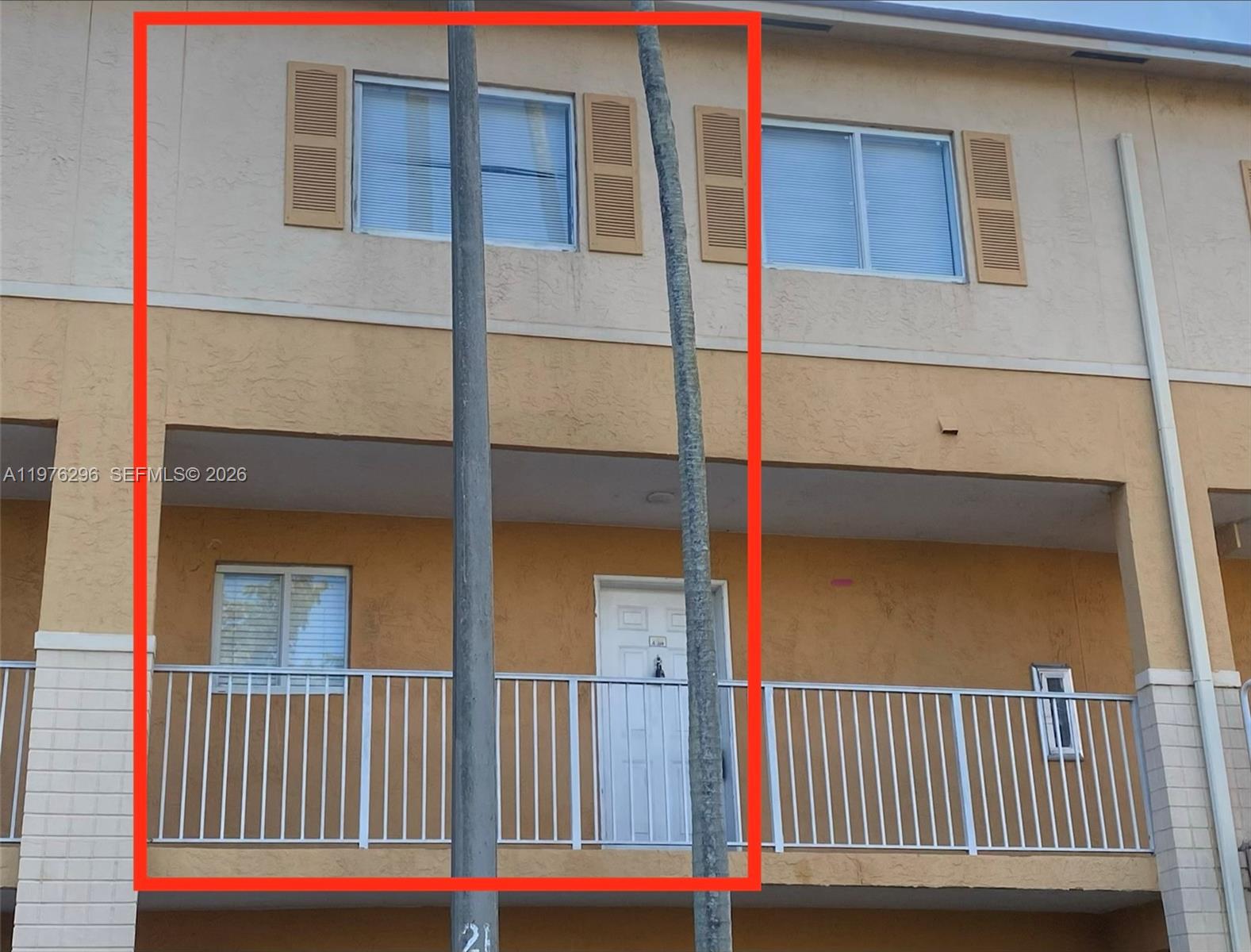 6245 Kendale Lakes Cir # 209