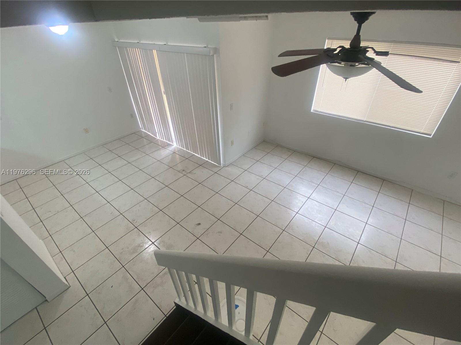 6245 Kendale Lakes Cir # 209