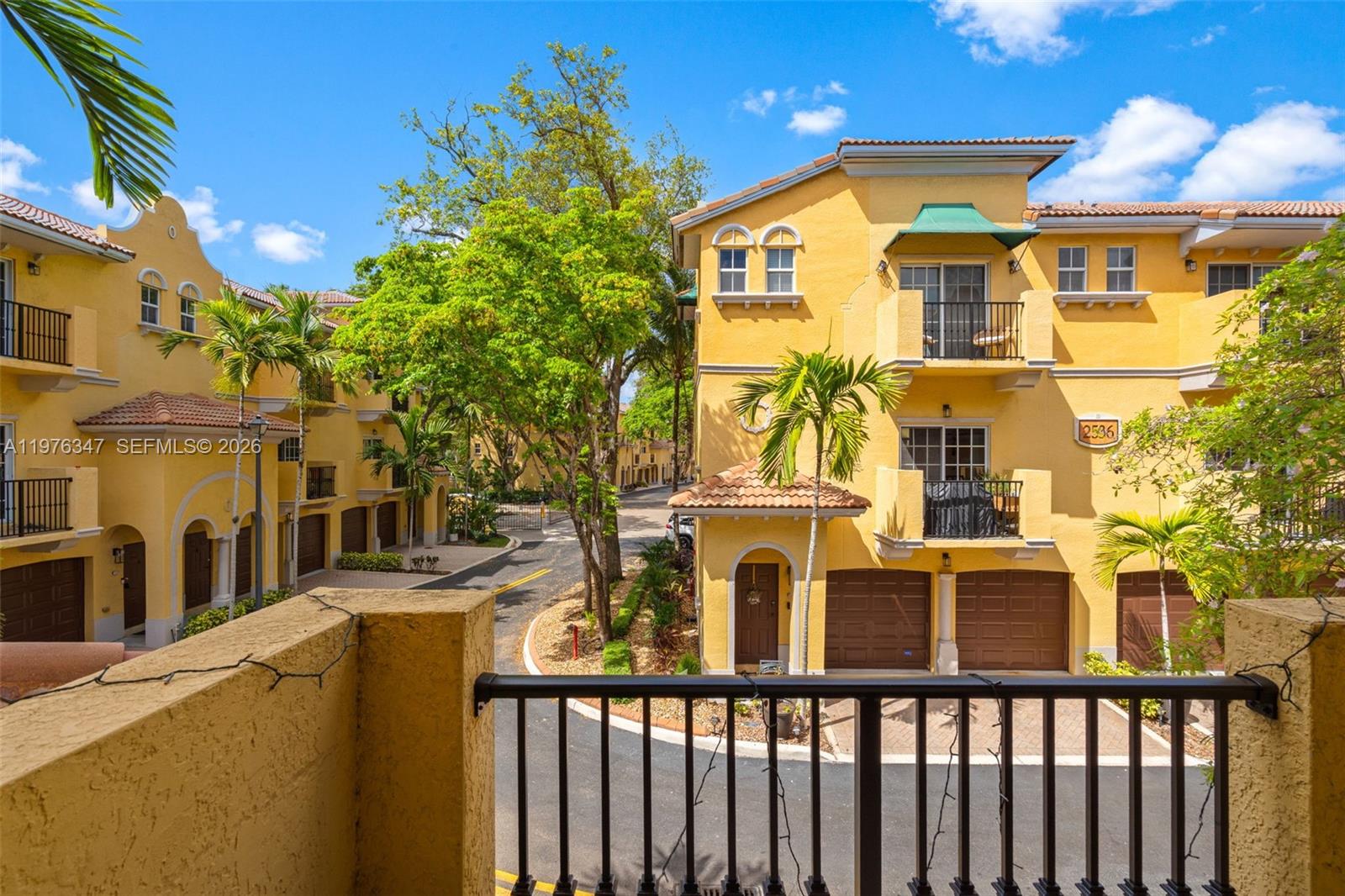 2540 SW 14th Ave # 206