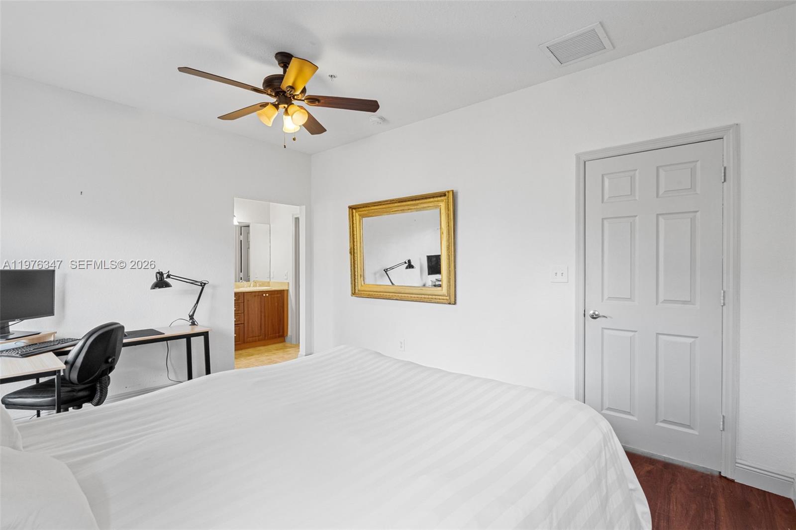 2540 SW 14th Ave # 206