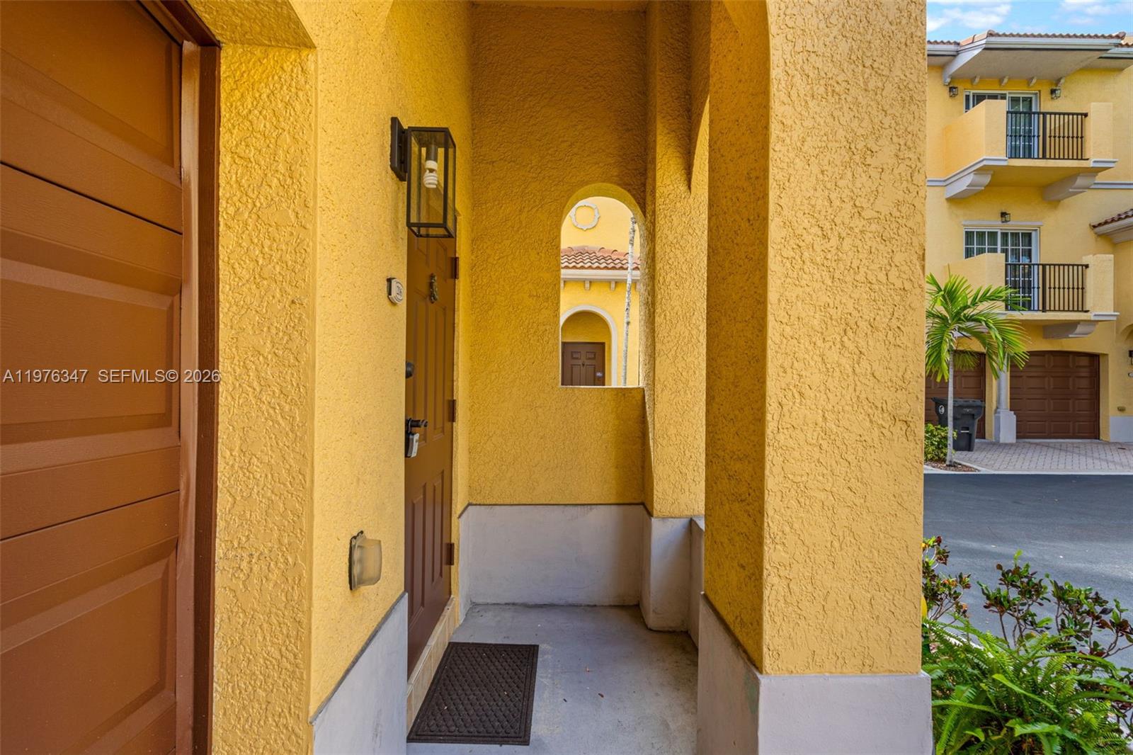 2540 SW 14th Ave # 206