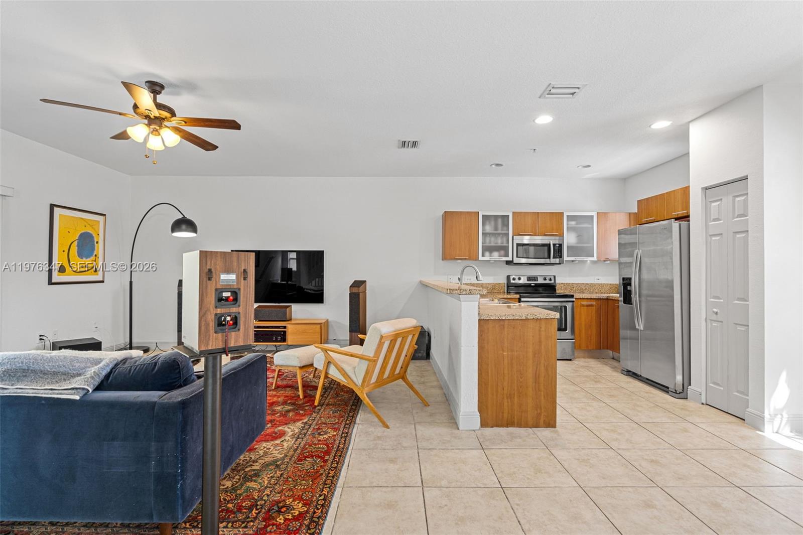 2540 SW 14th Ave # 206