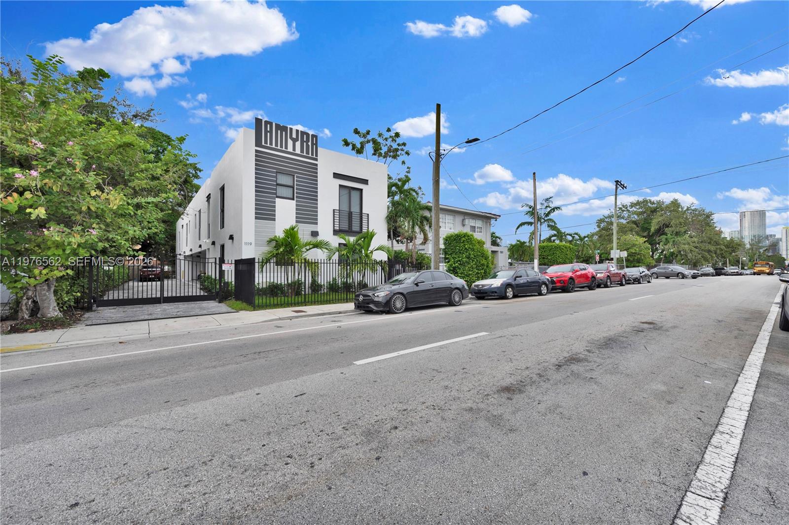 1119 SW 6th St # 102