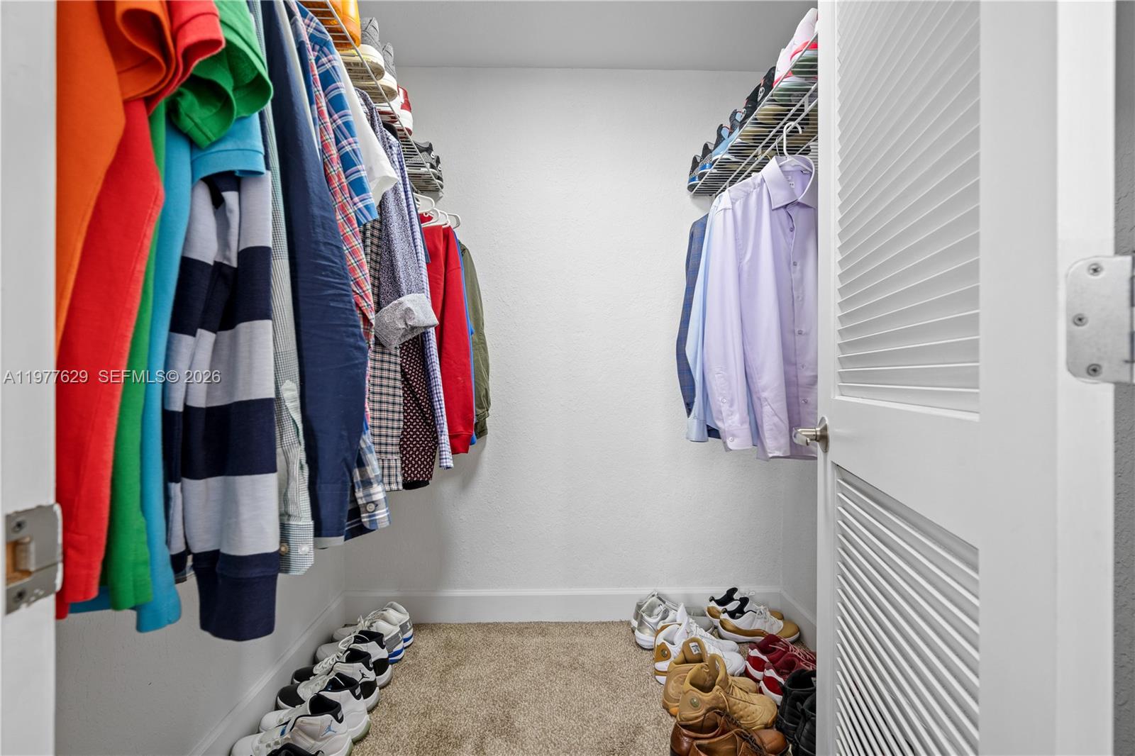 401 69th St Unit: PH109