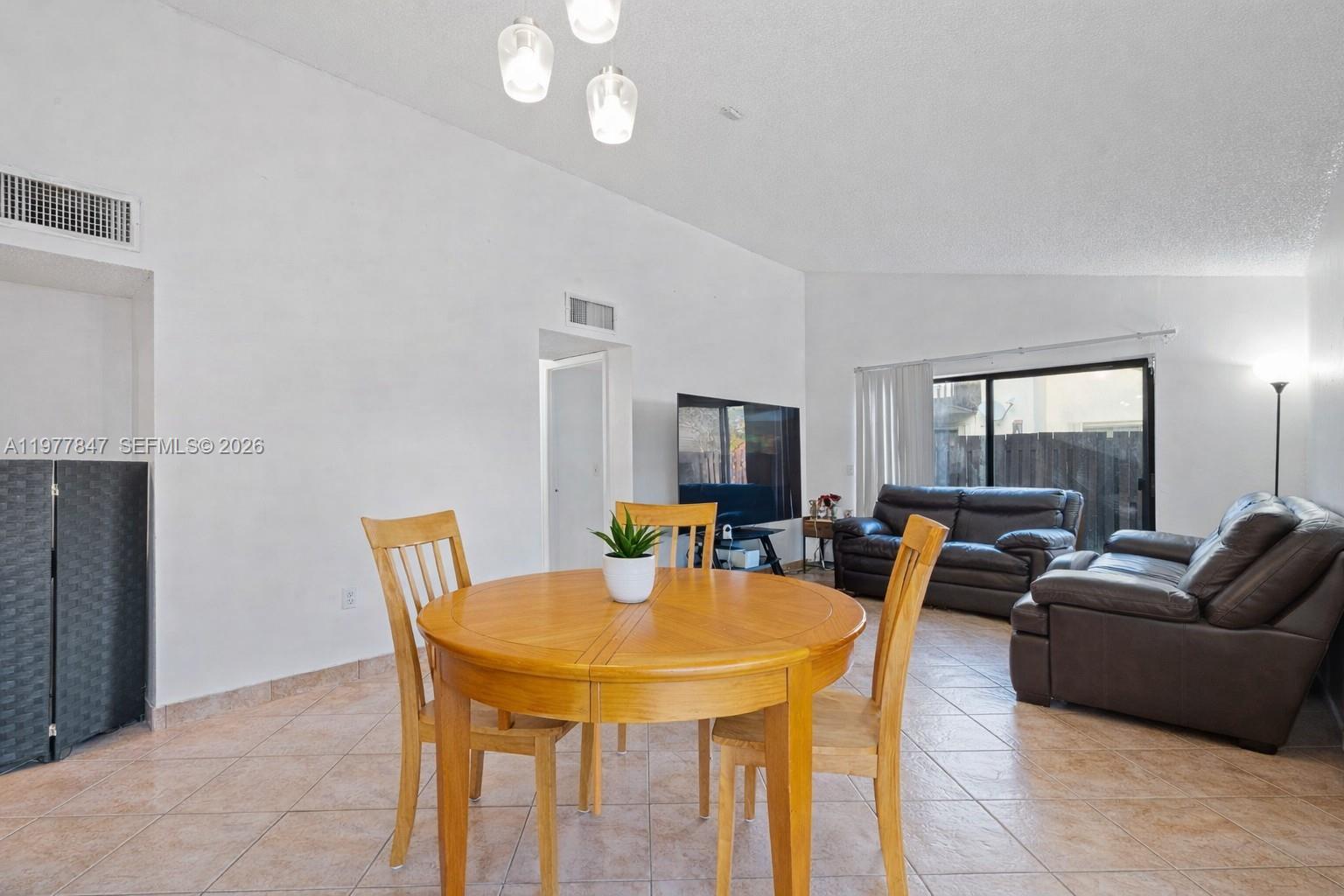 13253 SW 110th Ter # 1 Unit: 19-1