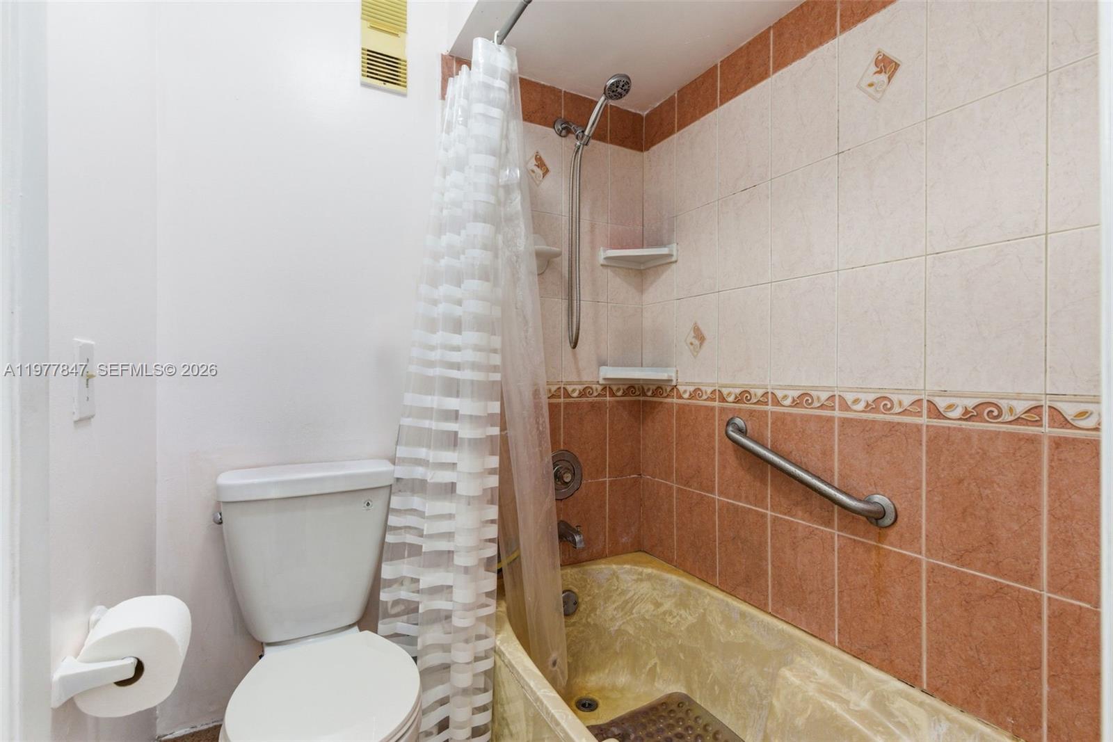 13253 SW 110th Ter # 1 Unit: 19-1