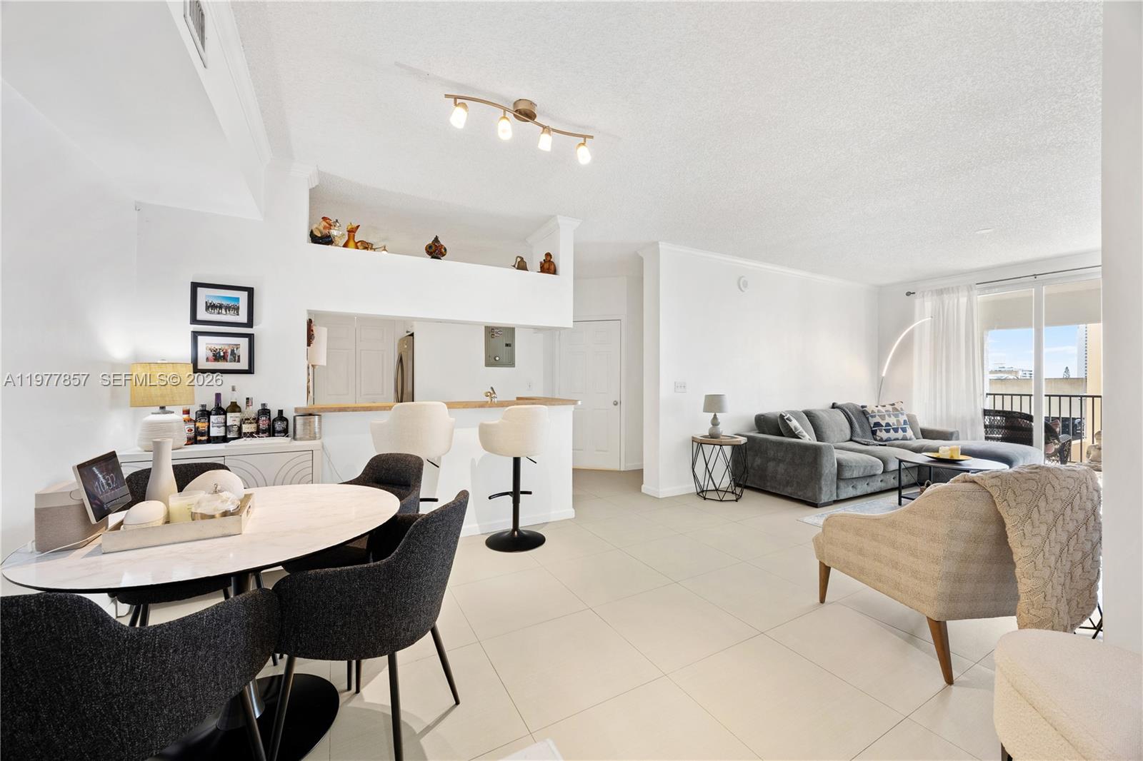 17100 N Bay Rd # 1810