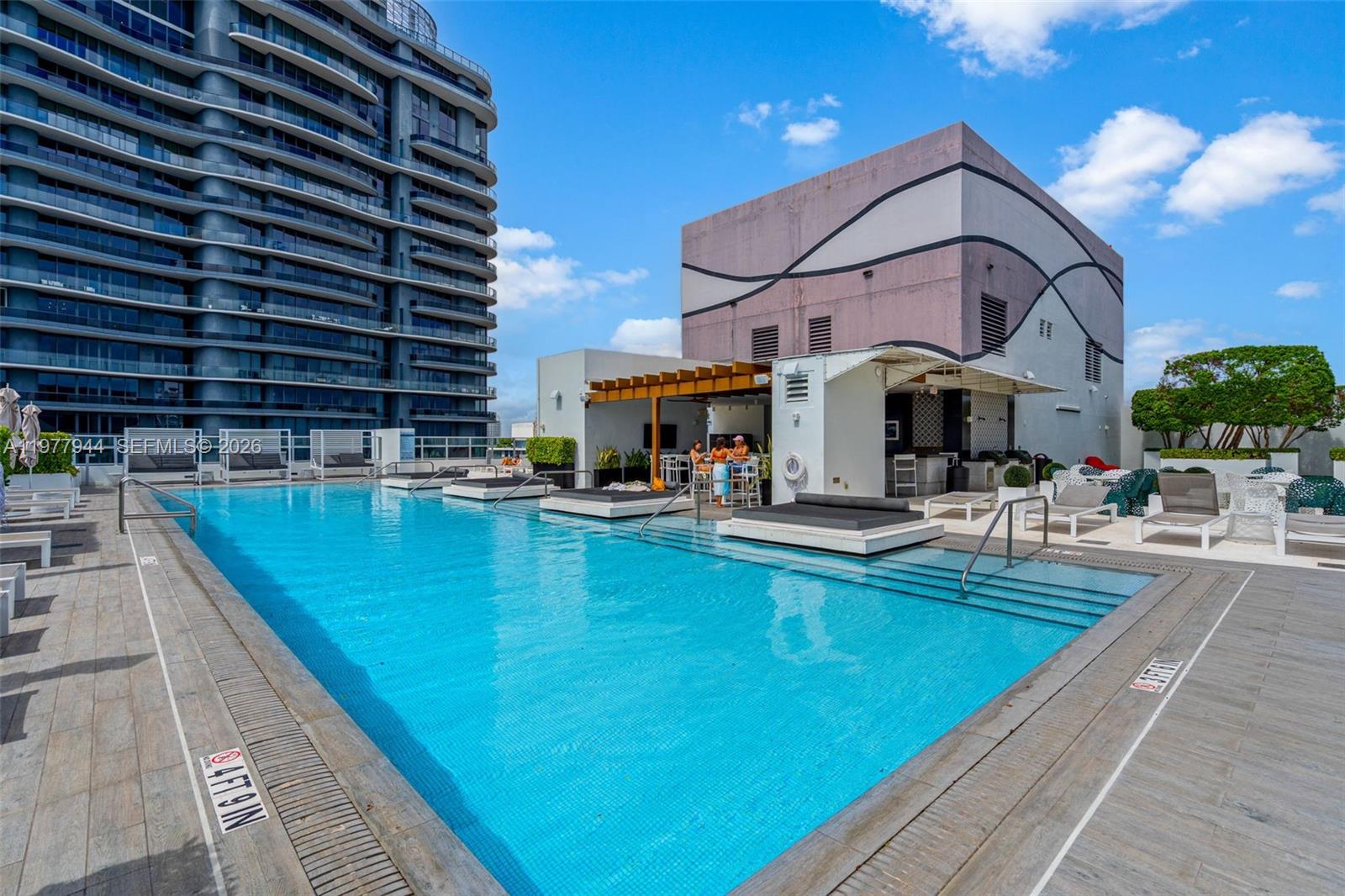 1010 Brickell Ave # 4009