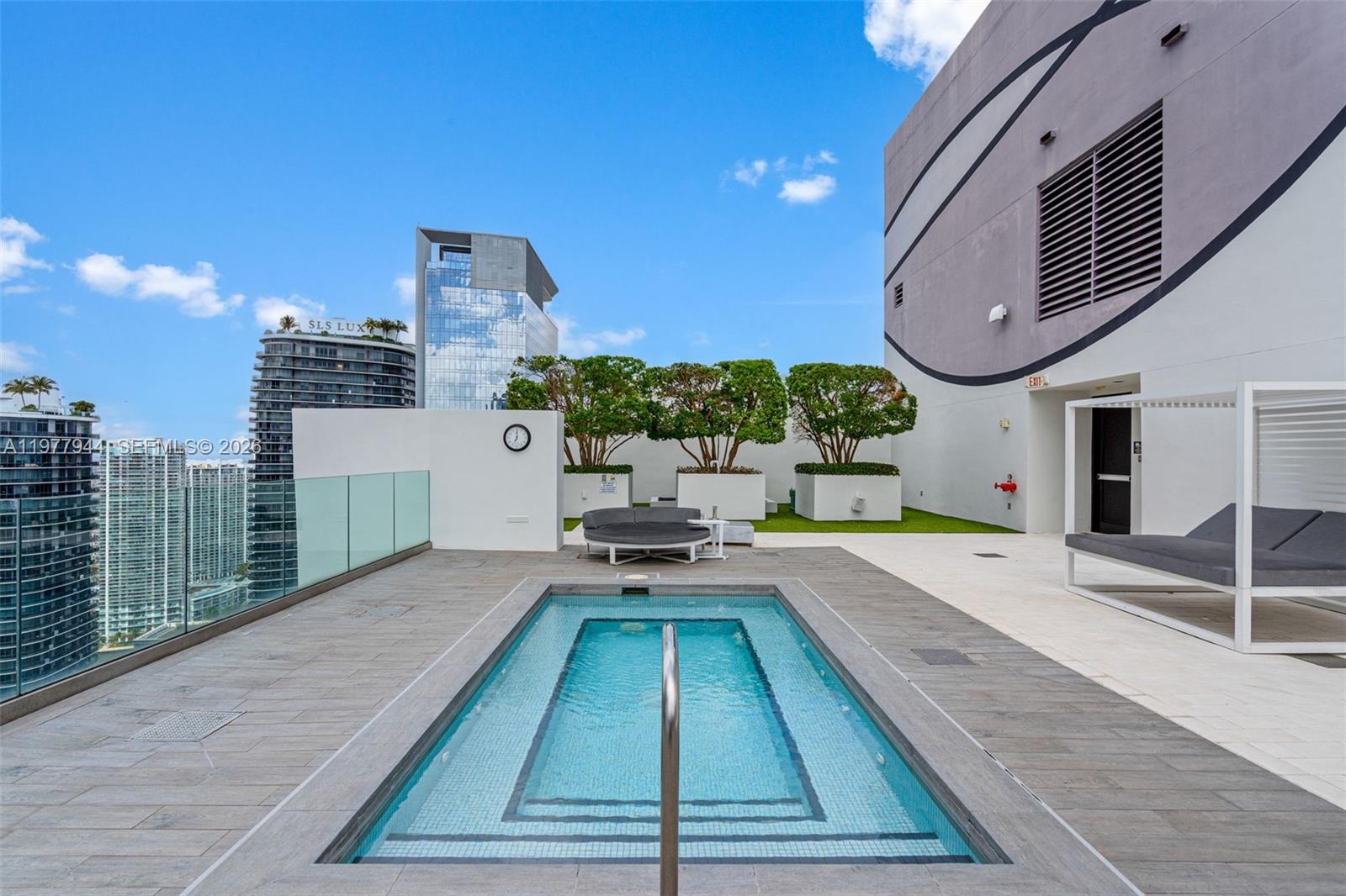 1010 Brickell Ave # 4009