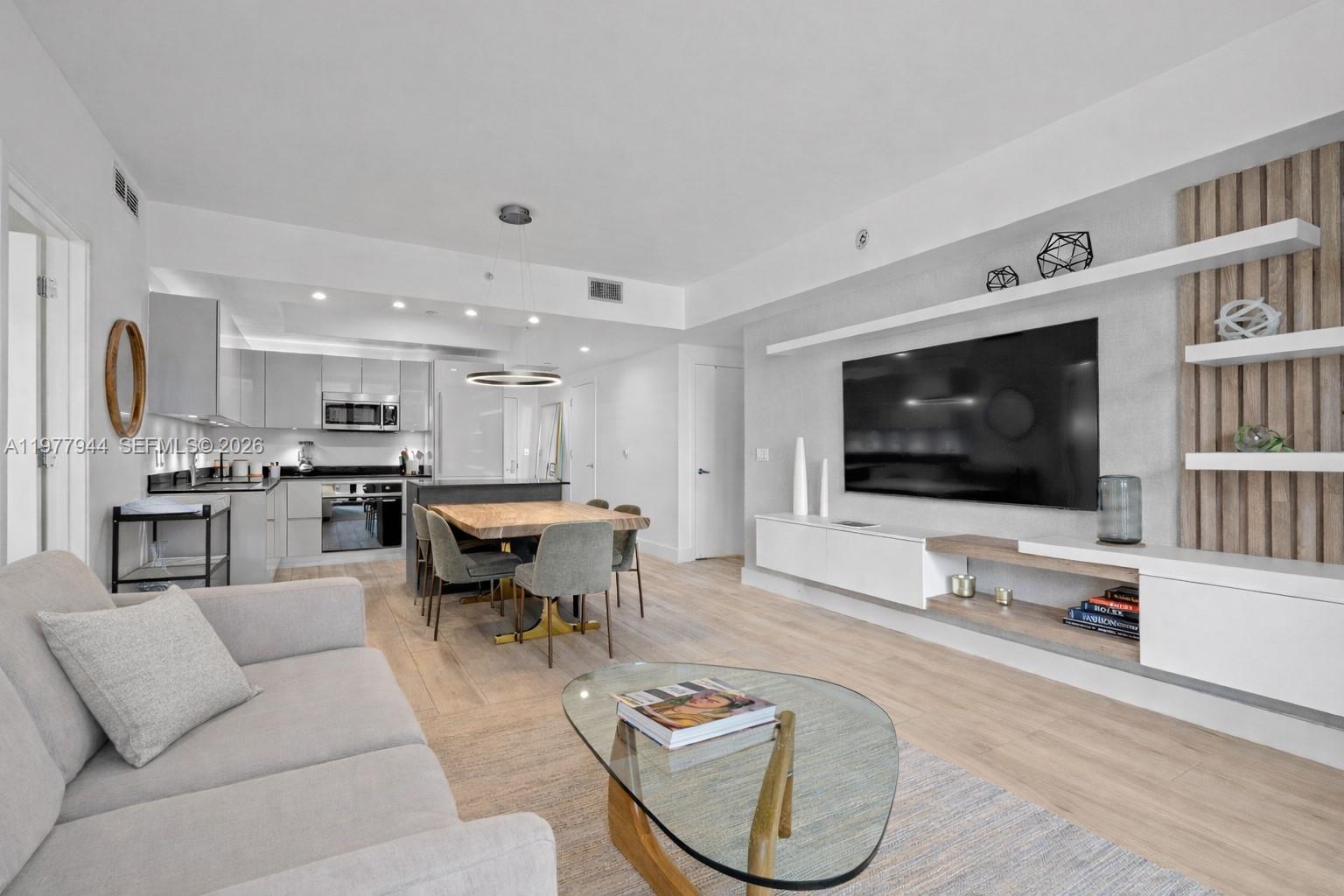 1010 Brickell Ave # 4009