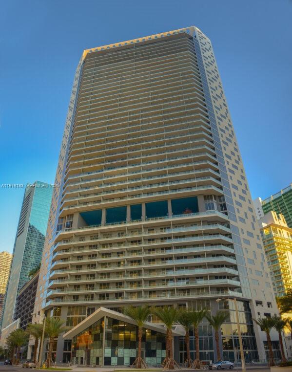 1300 Brickell Bay Dr # 2700