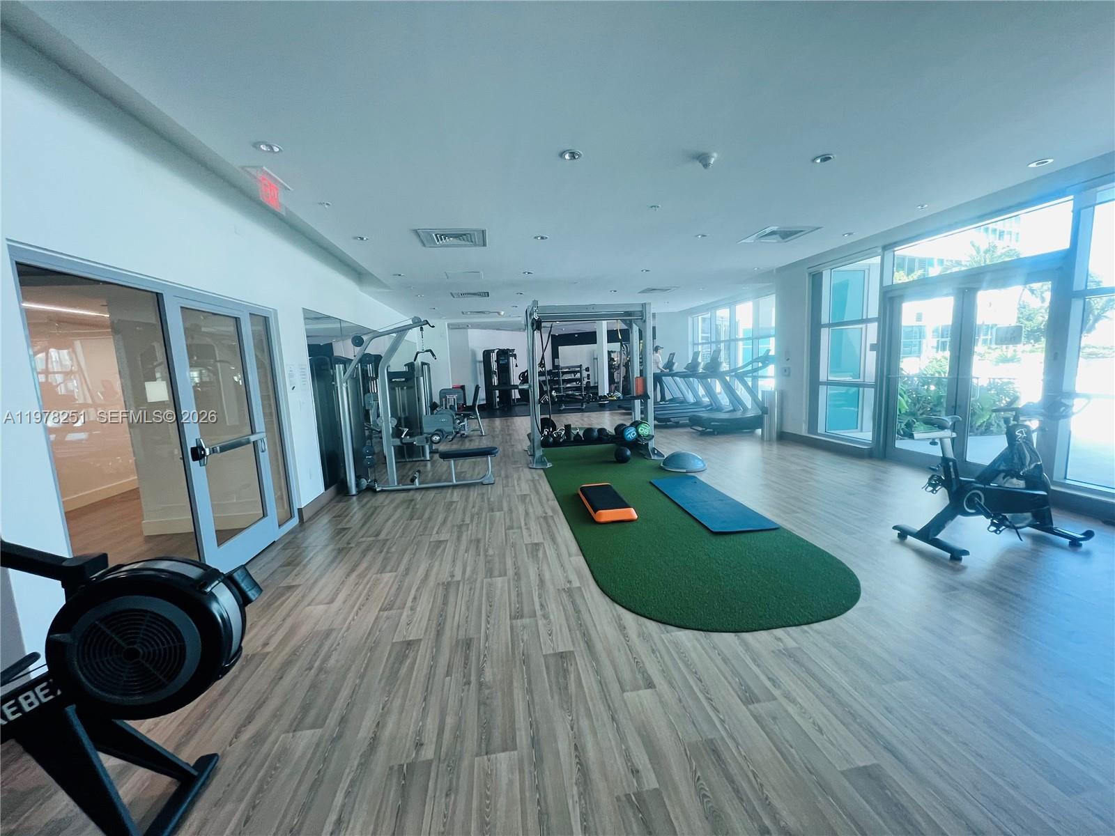 3301 NE 1st Ave # M0405