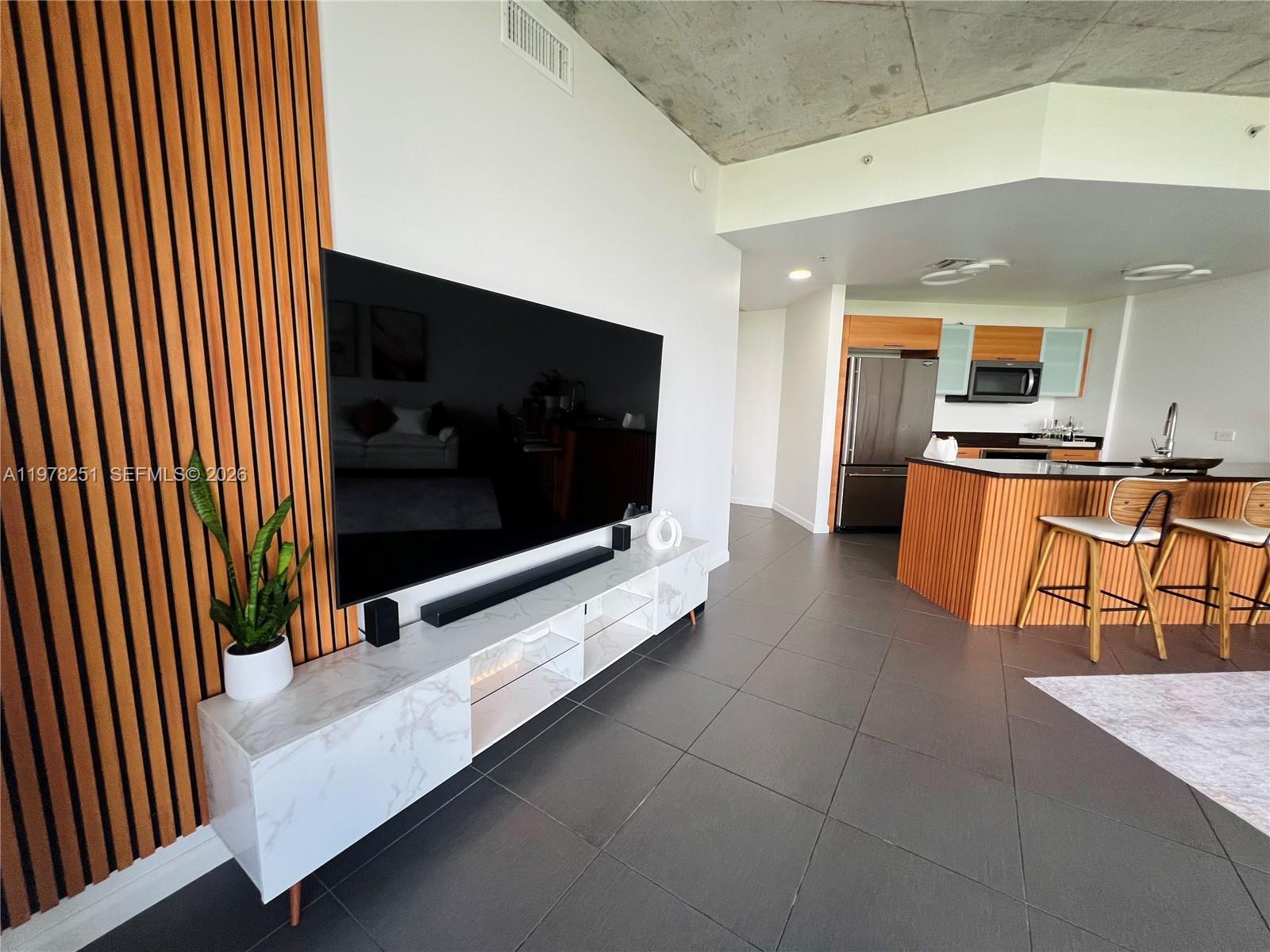 3301 NE 1st Ave # M0405