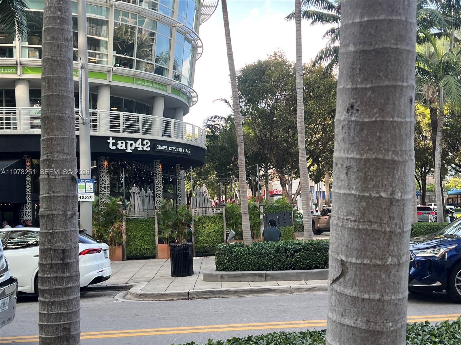 3301 NE 1st Ave # M0405