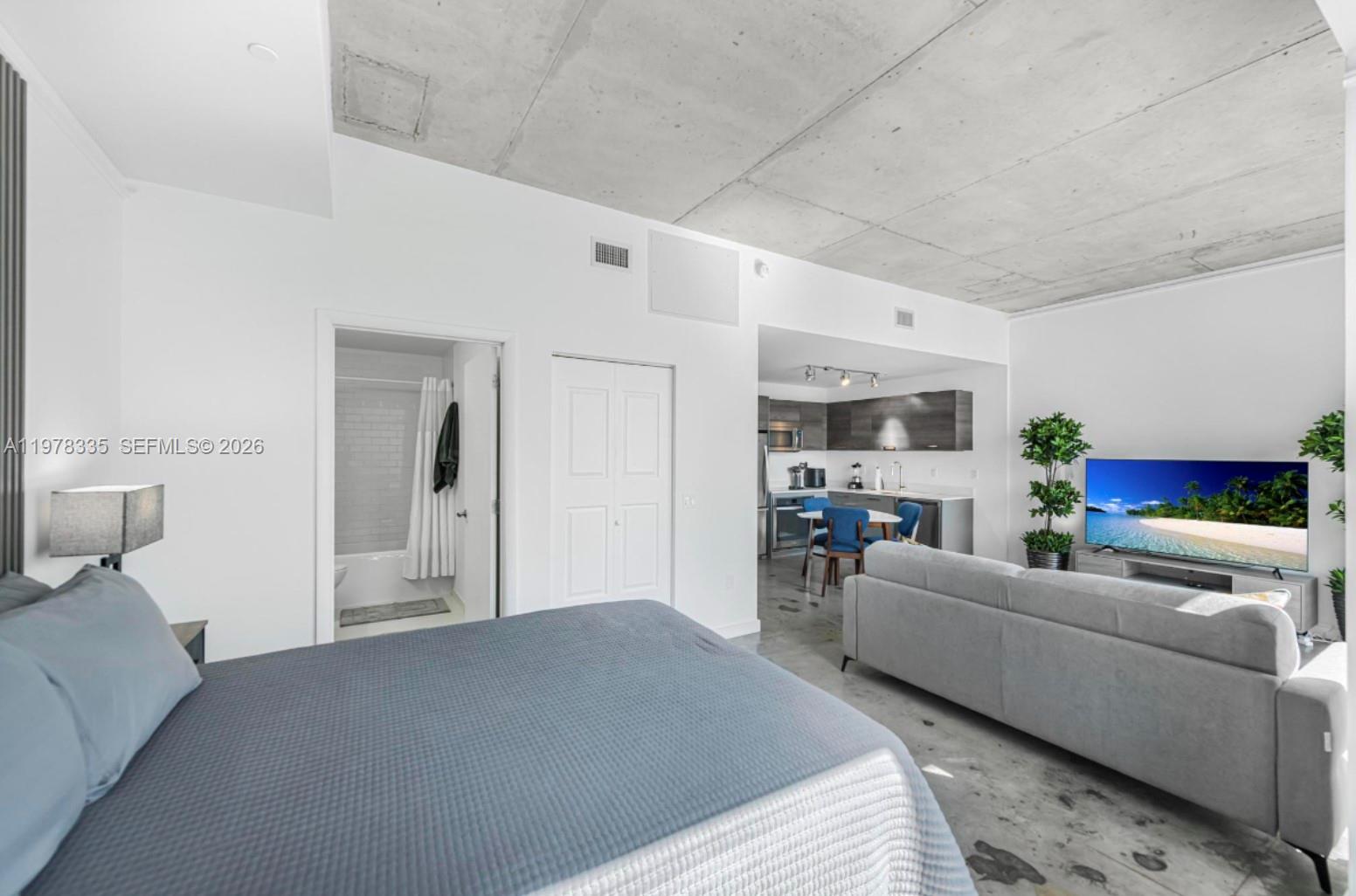 151 SE 1st St # 2409