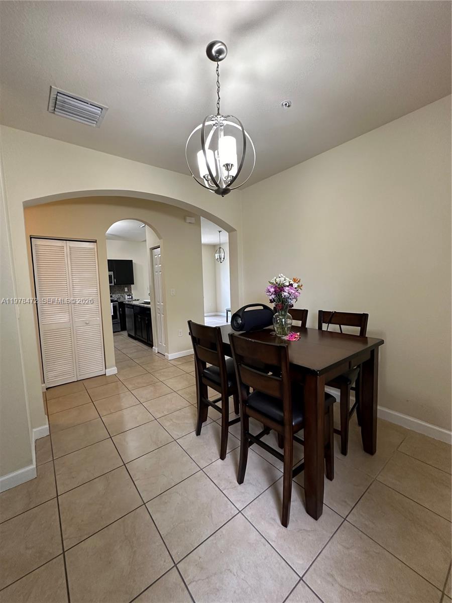 133 SE 28th Ter # 8