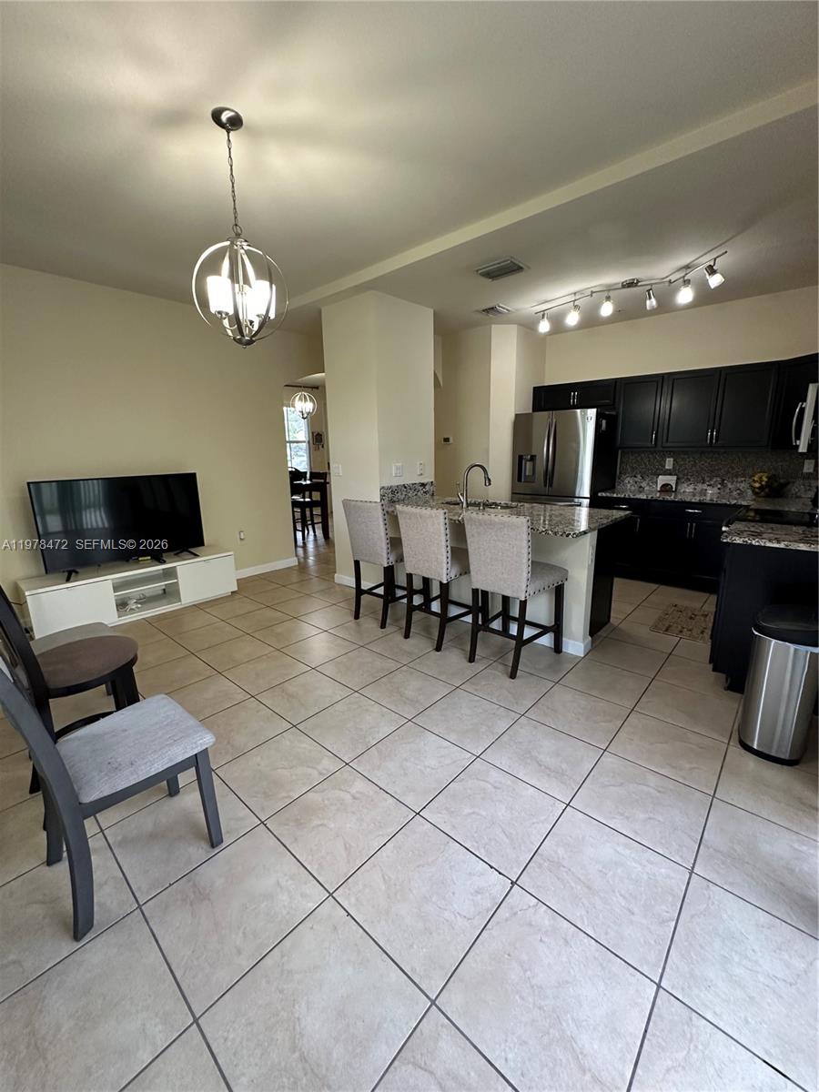 133 SE 28th Ter # 8