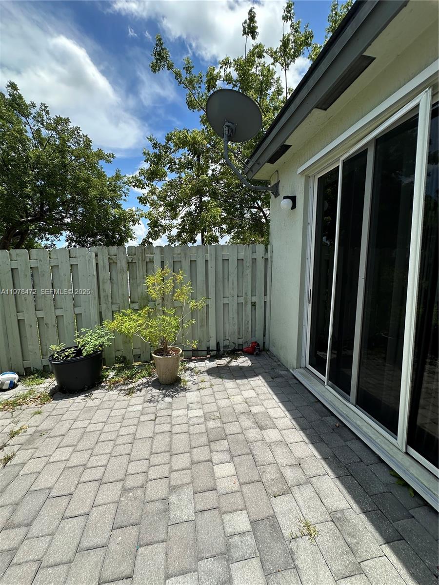 133 SE 28th Ter # 8
