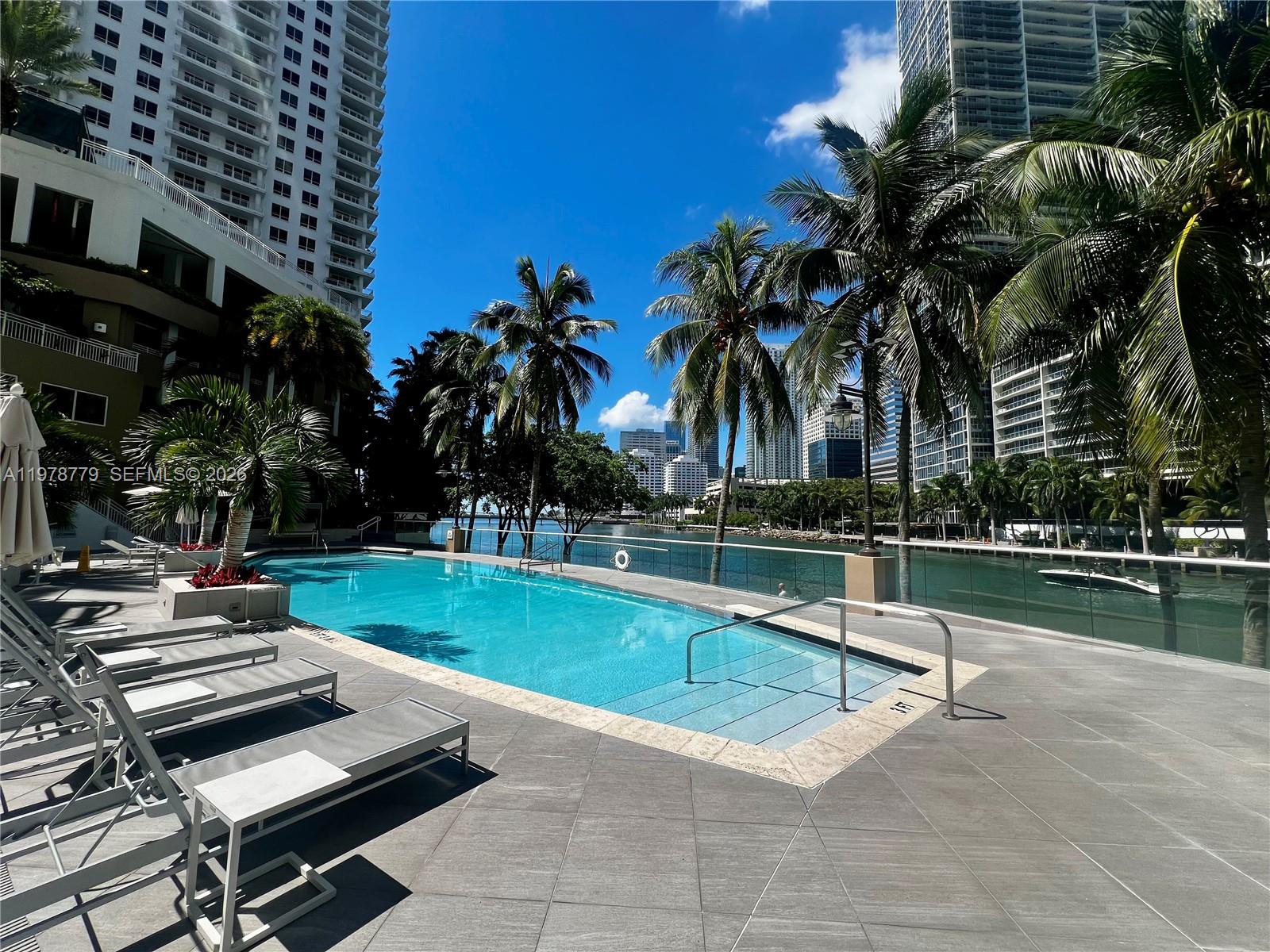 901 Brickell Key Blvd # 1001