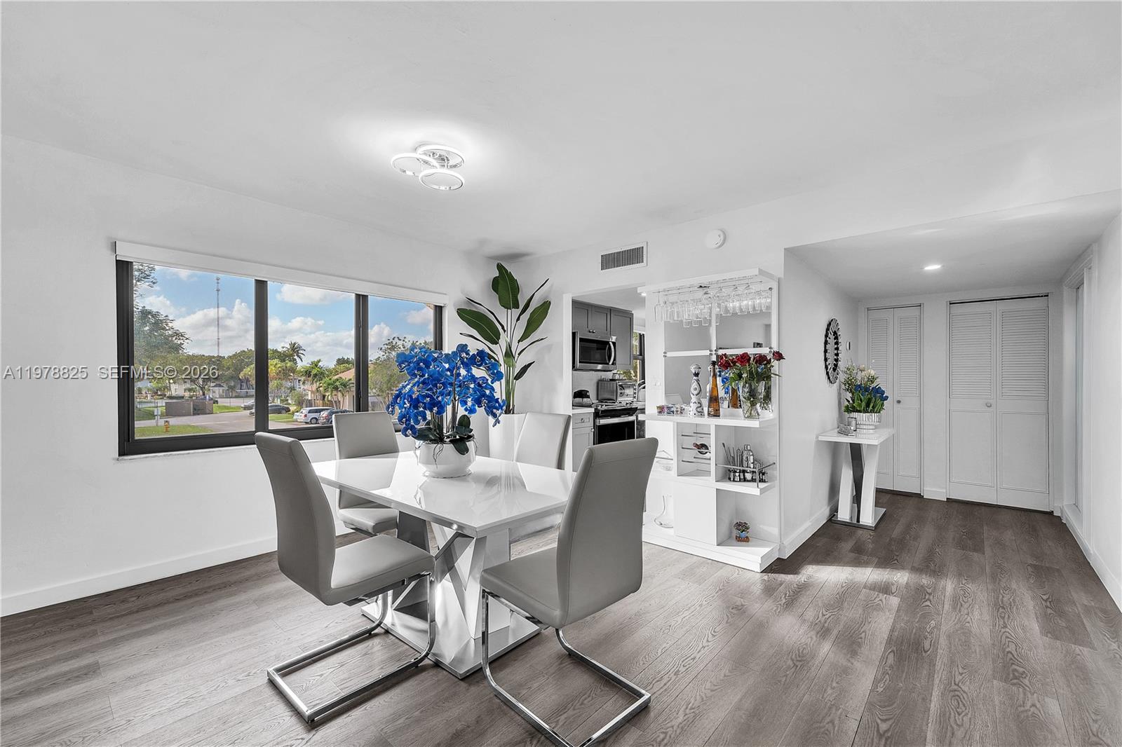 20841 San Simeon Way # 205