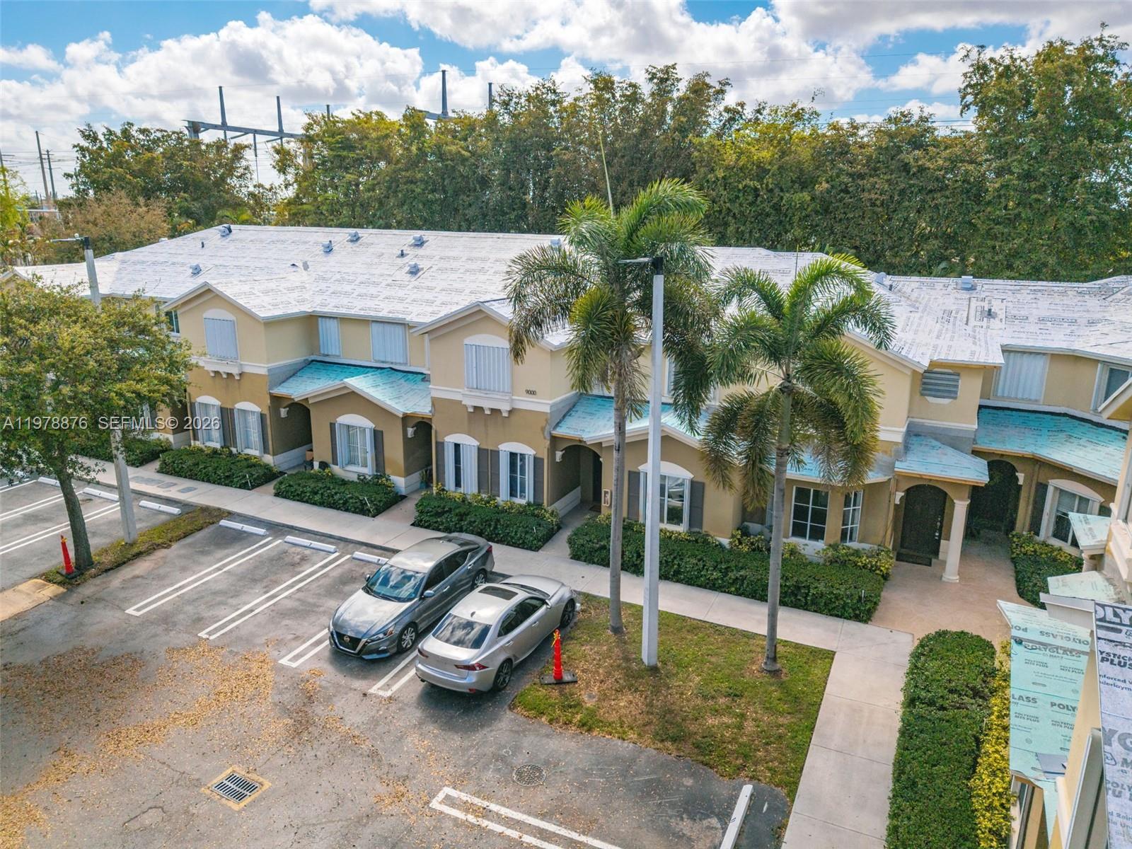 9000 W Flagler St # 7