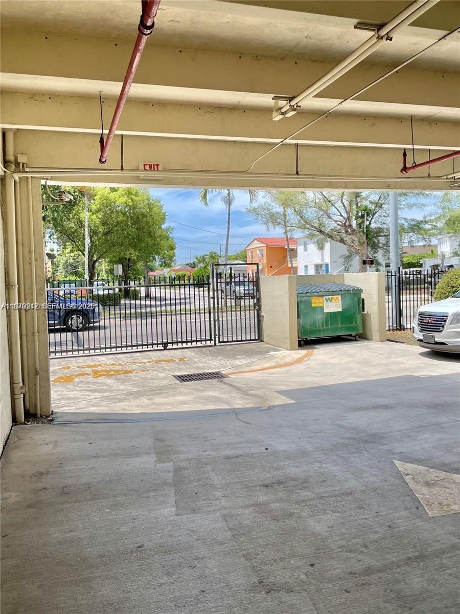 3201 W Flagler St # 102