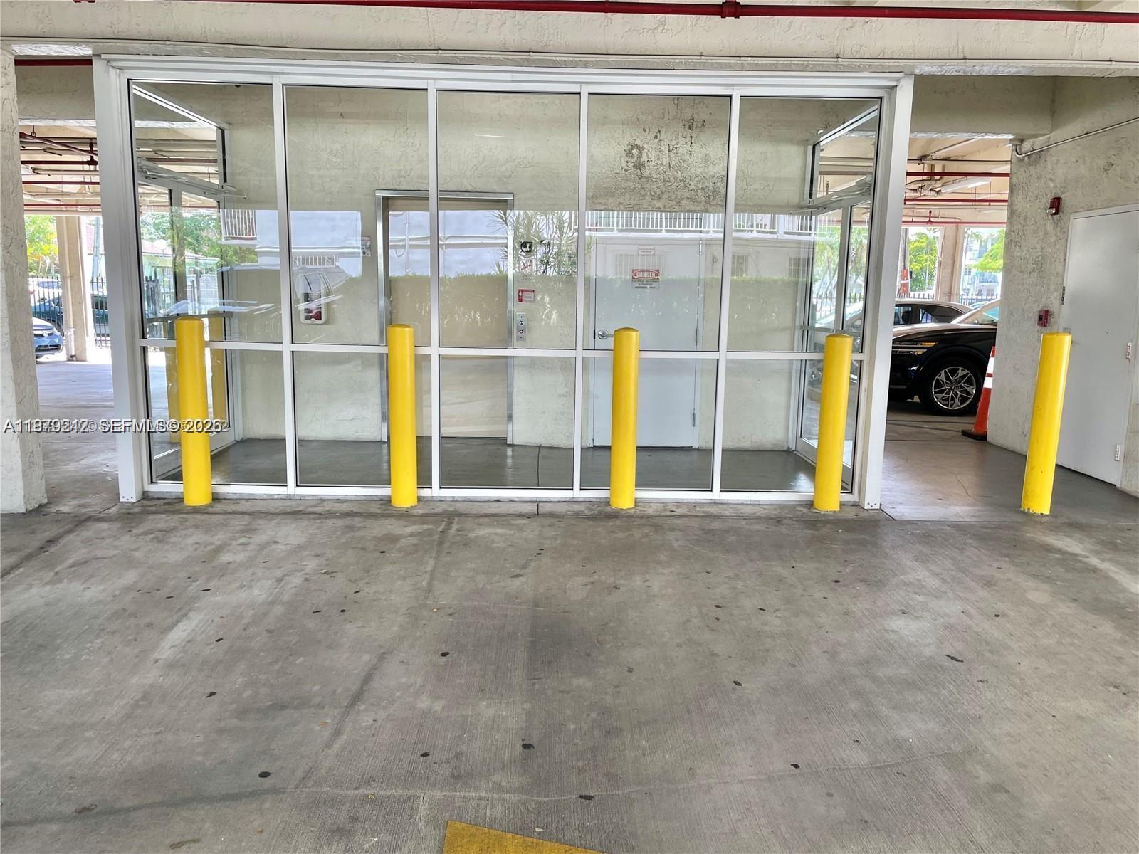 3201 W Flagler St # 102