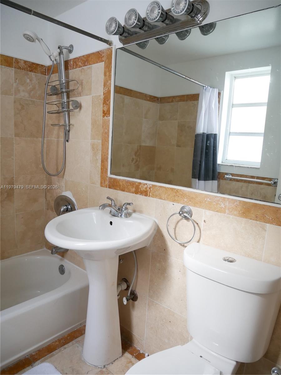 631 Euclid Ave # 7