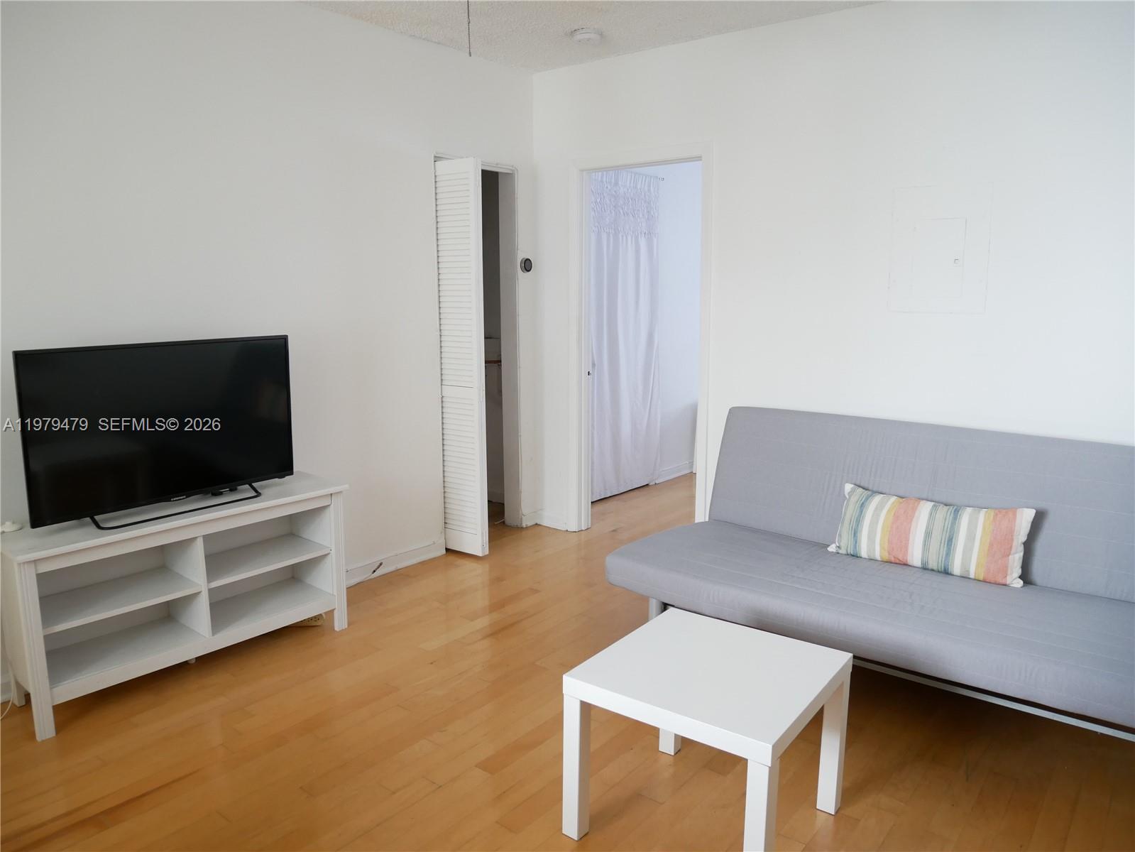 631 Euclid Ave # 7