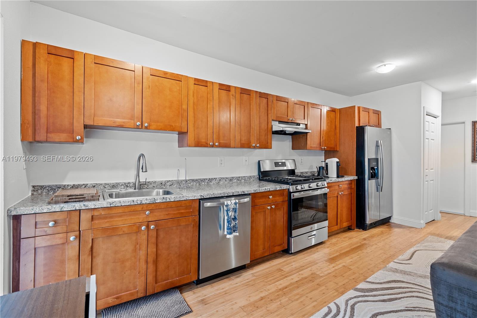 7950 Tatum Waterway Dr # N8