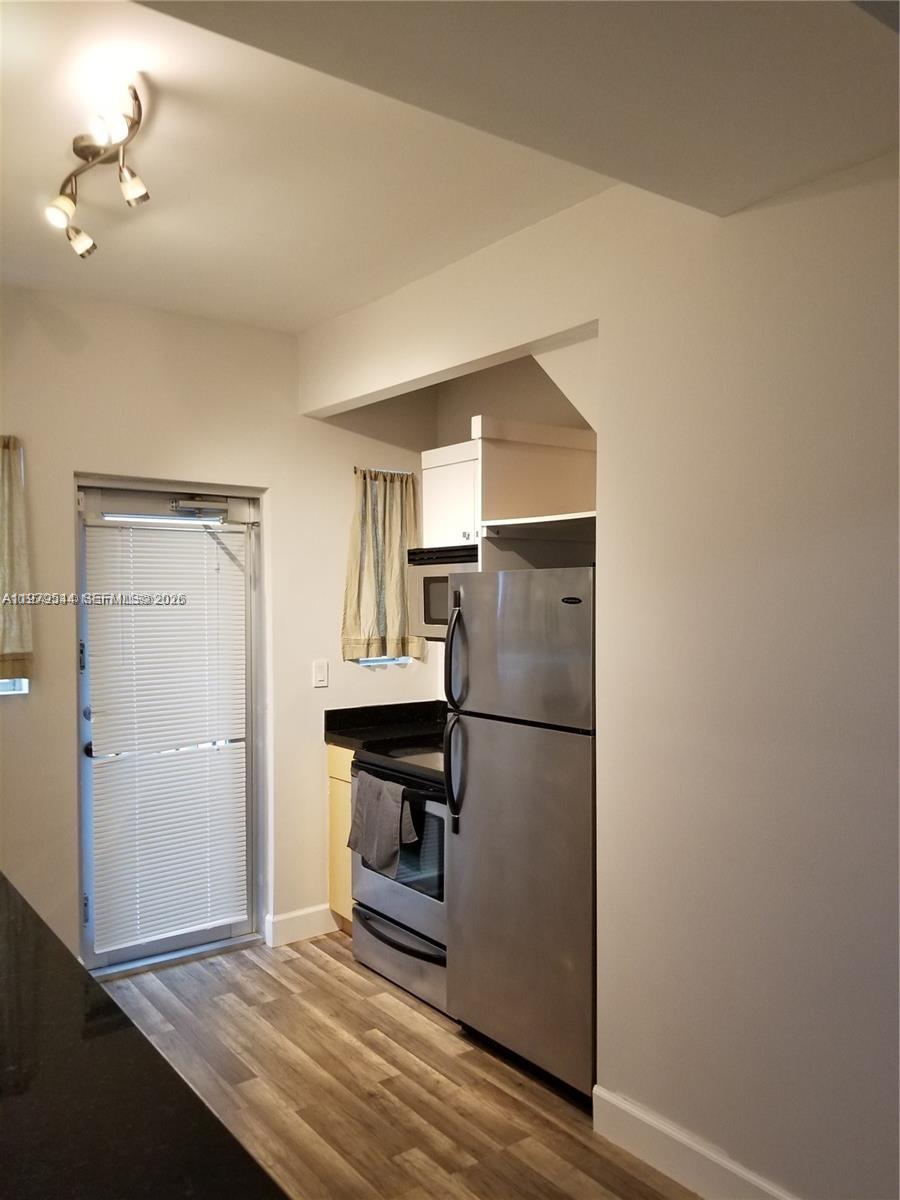 1045 Meridian Ave # 5