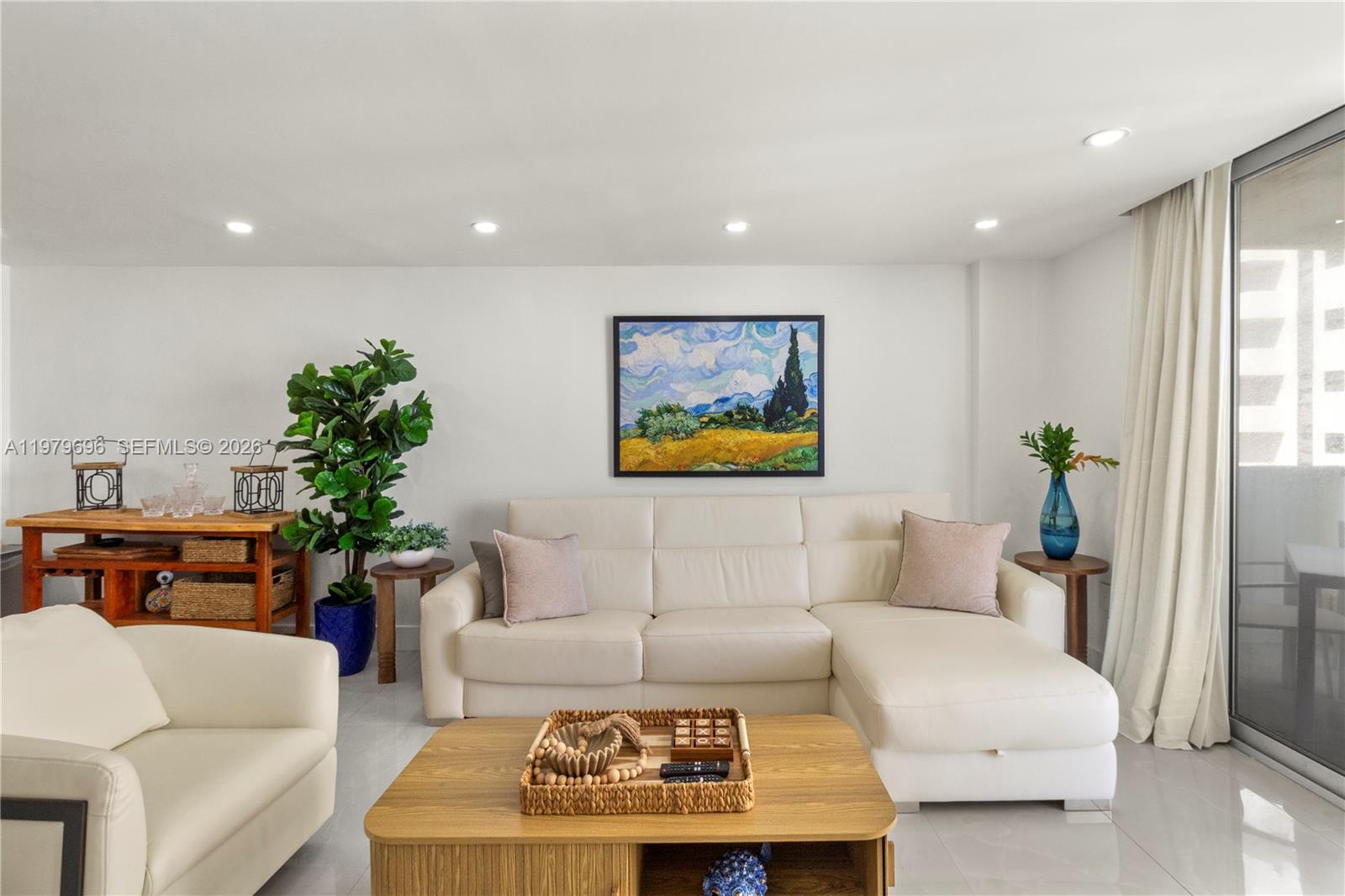 5701 Collins Ave # 1619