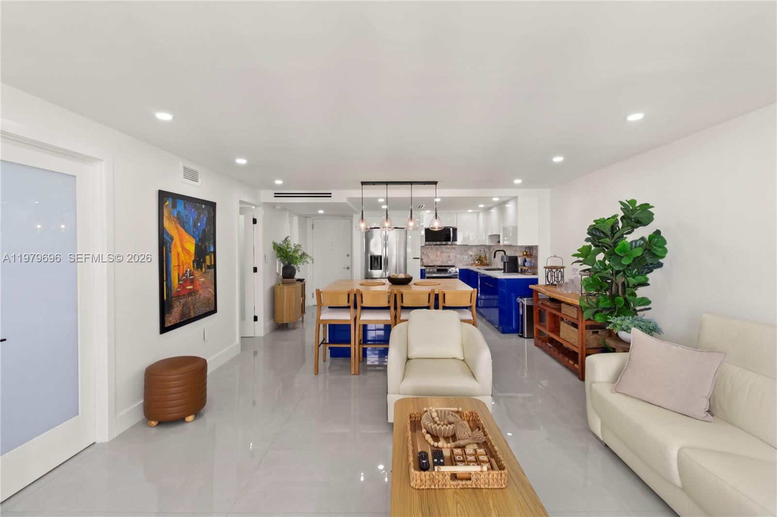 5701 Collins Ave # 1619