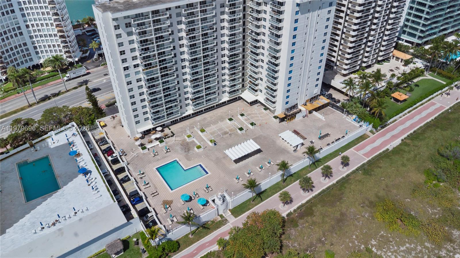 5701 Collins Ave # 1619