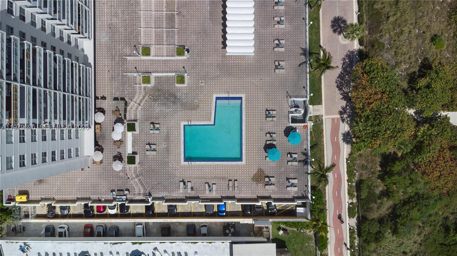 5701 Collins Ave # 1619