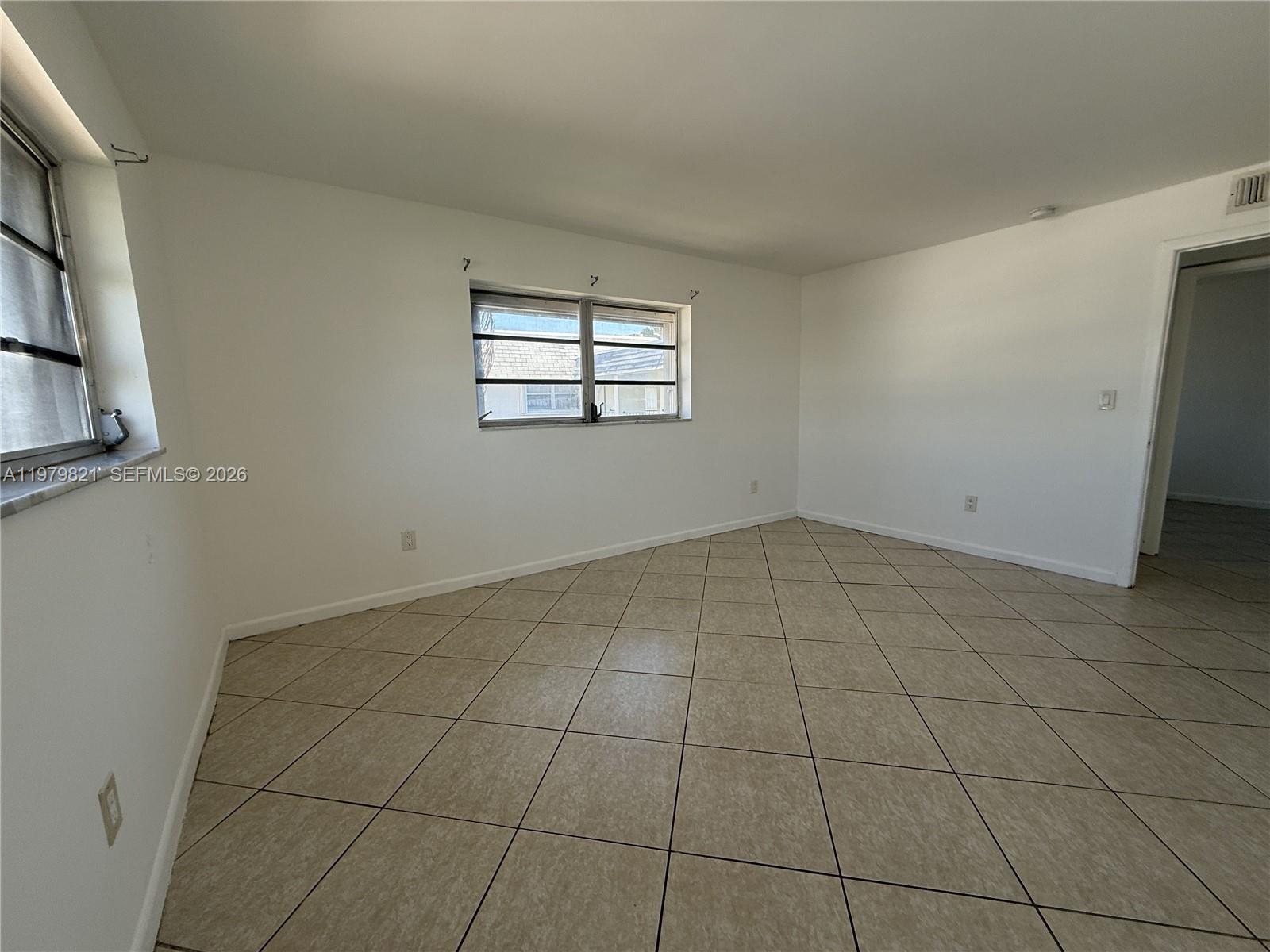 15201 NE 6th Ave # C311