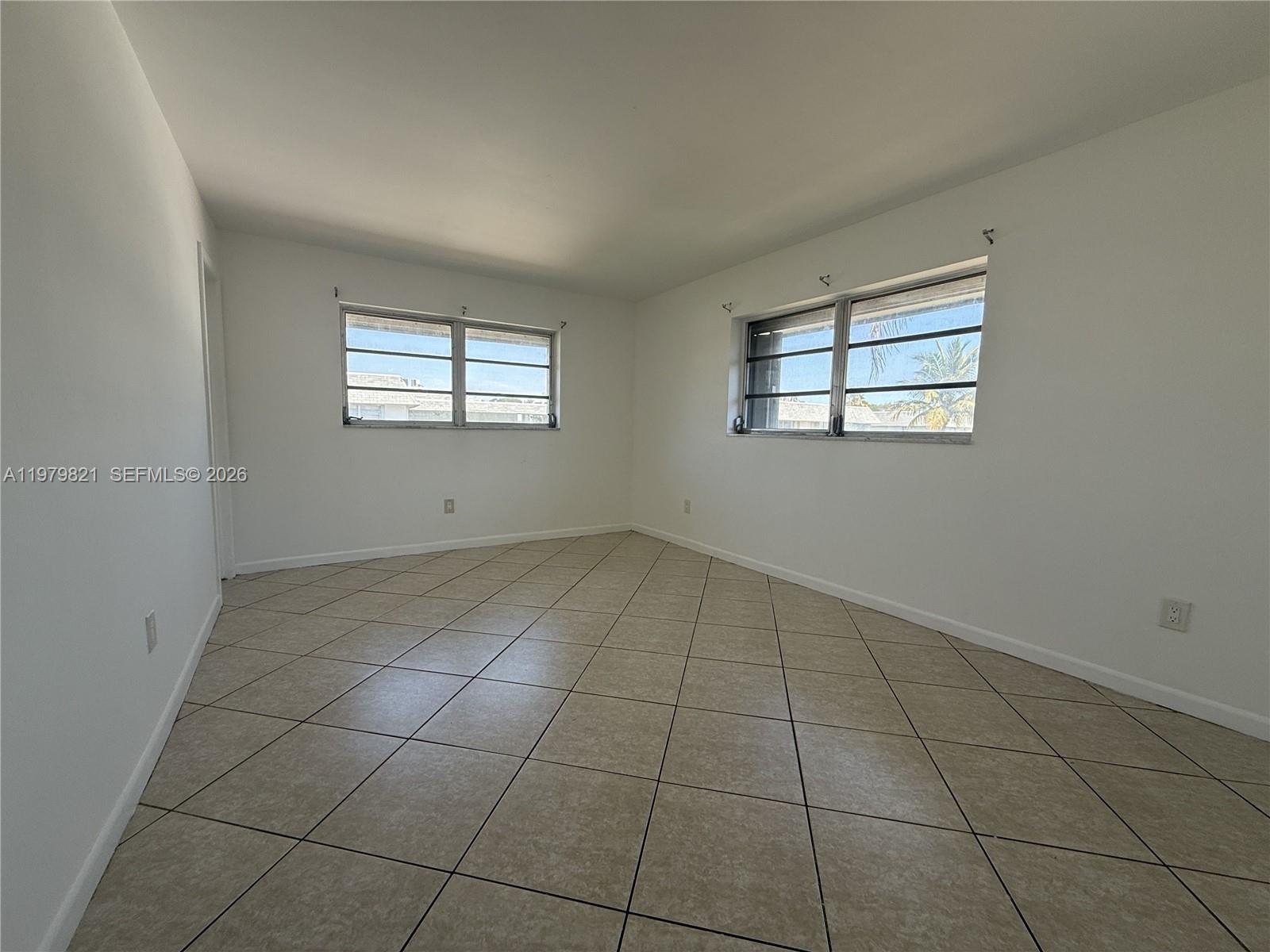 15201 NE 6th Ave # C311