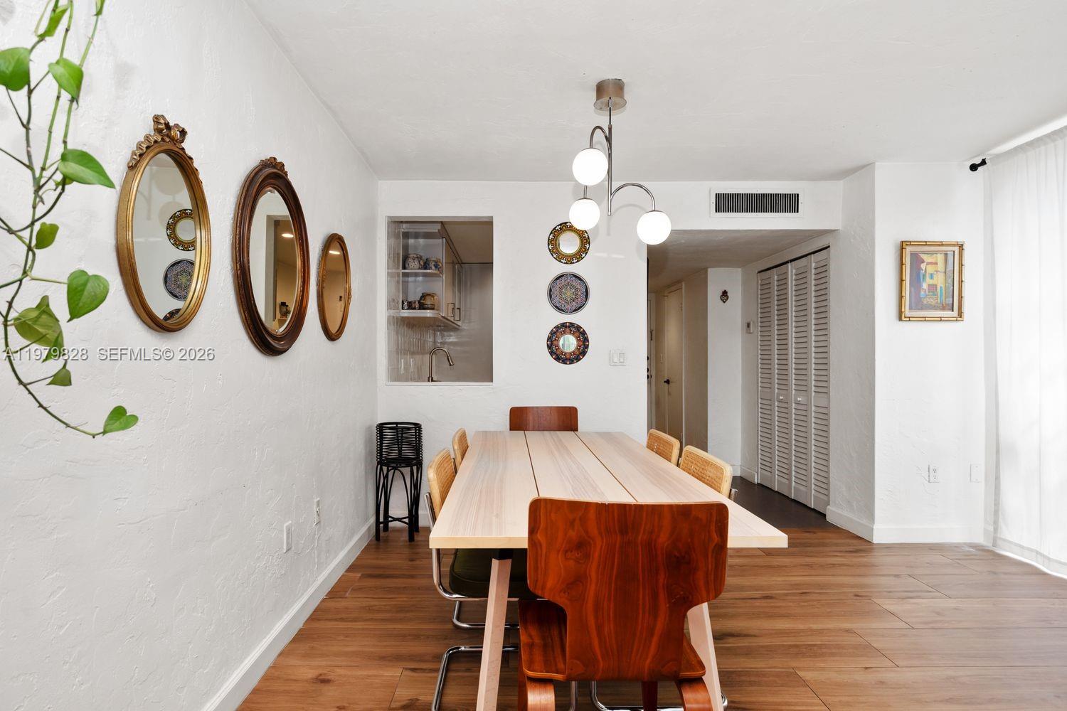 6884 N Kendall Dr # C401