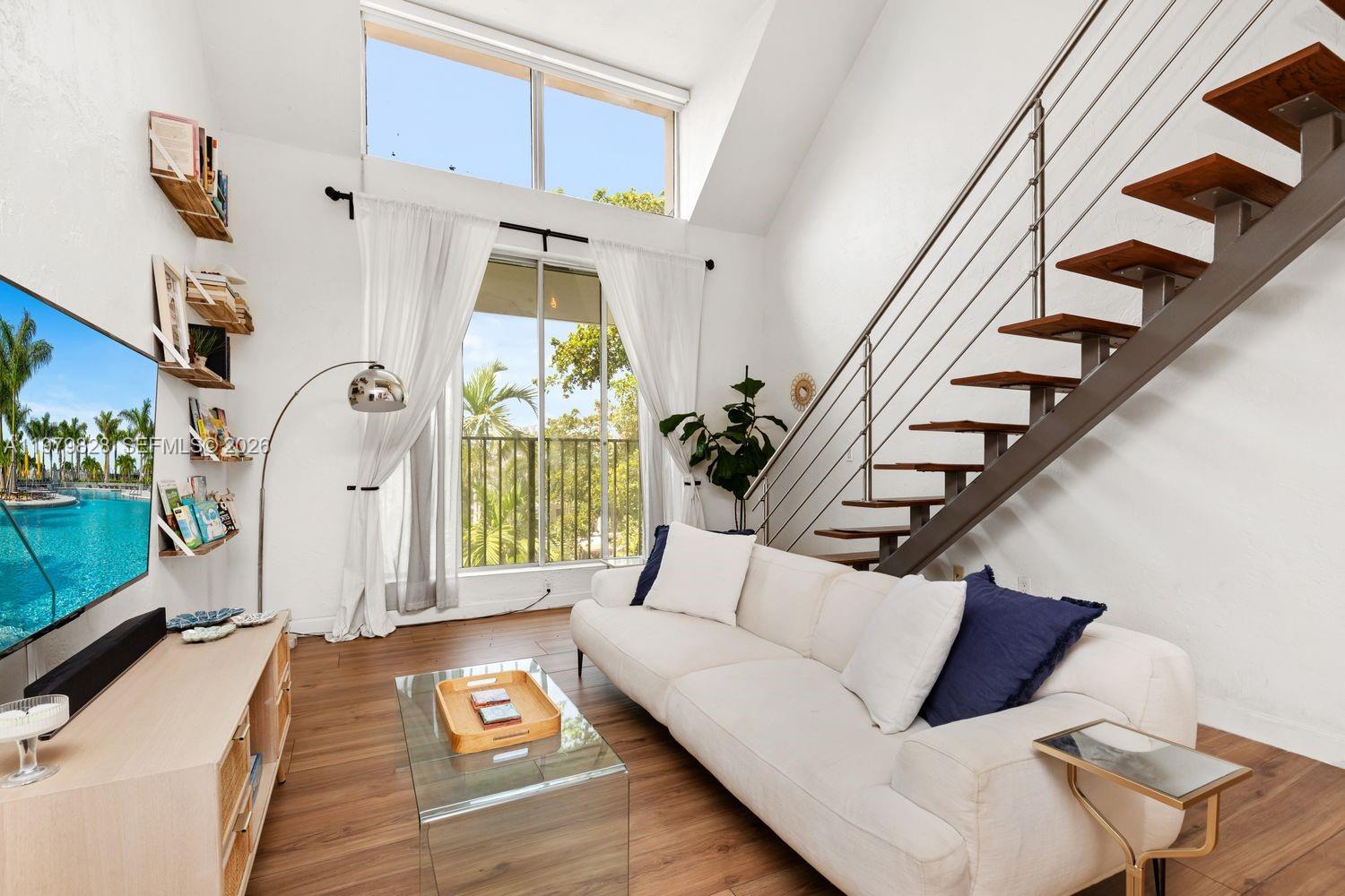 6884 N Kendall Dr # C401