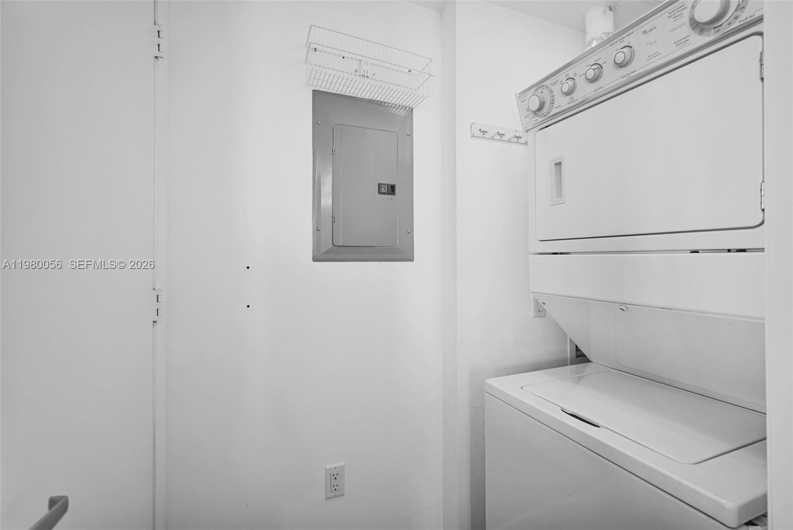 50 Biscayne Blvd # 3802