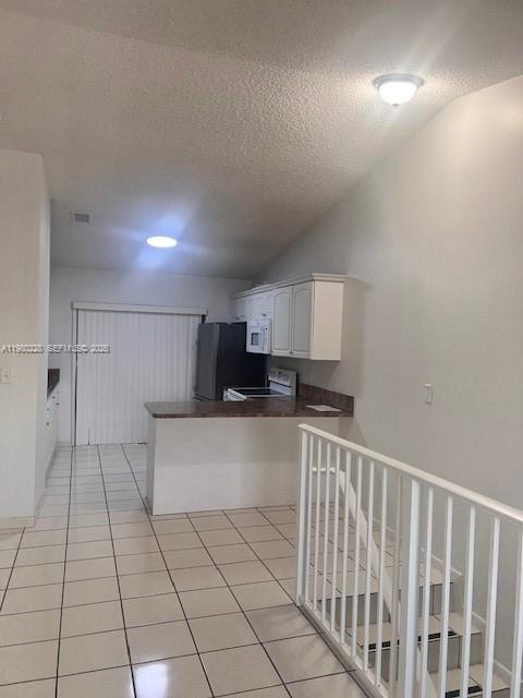 2815 W 76th St # 17 Unit: 202-17