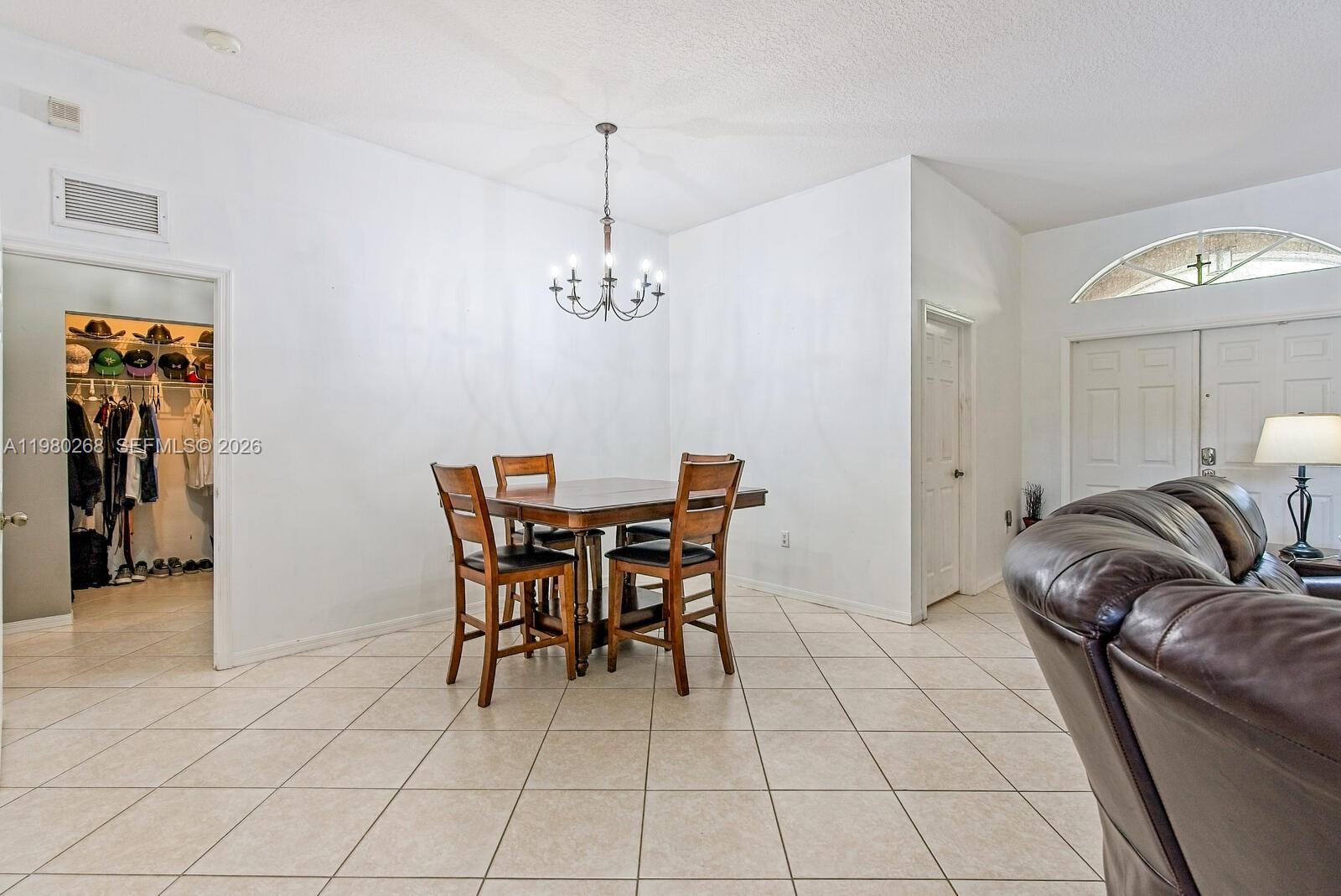 1921 SE 16th Ave