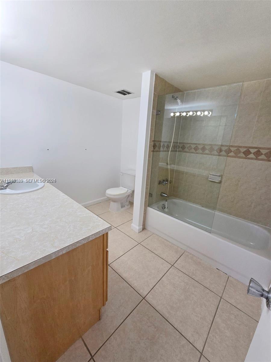 505 S Pine Island Rd # 401B