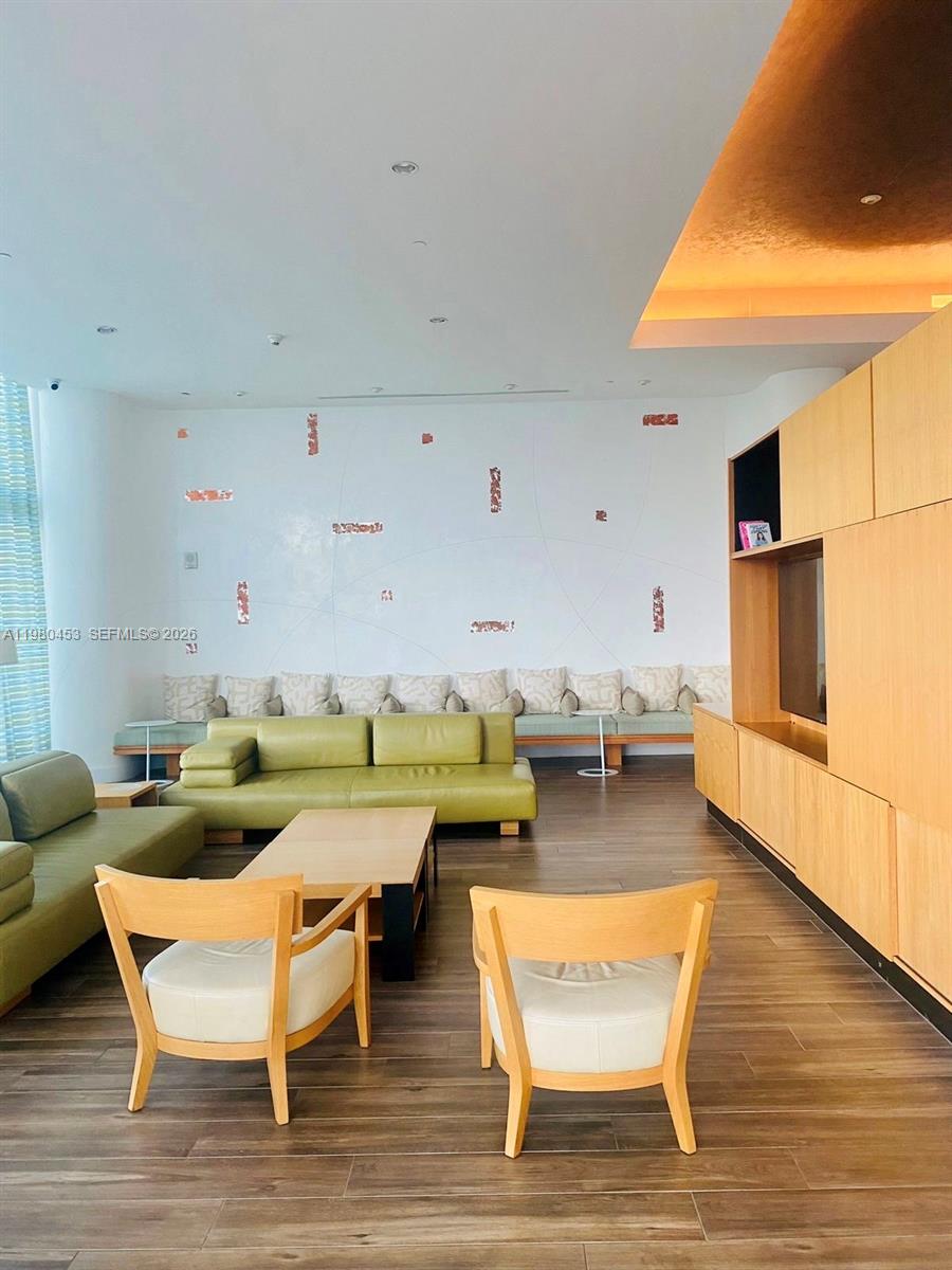 50 Biscayne Blvd # 3509