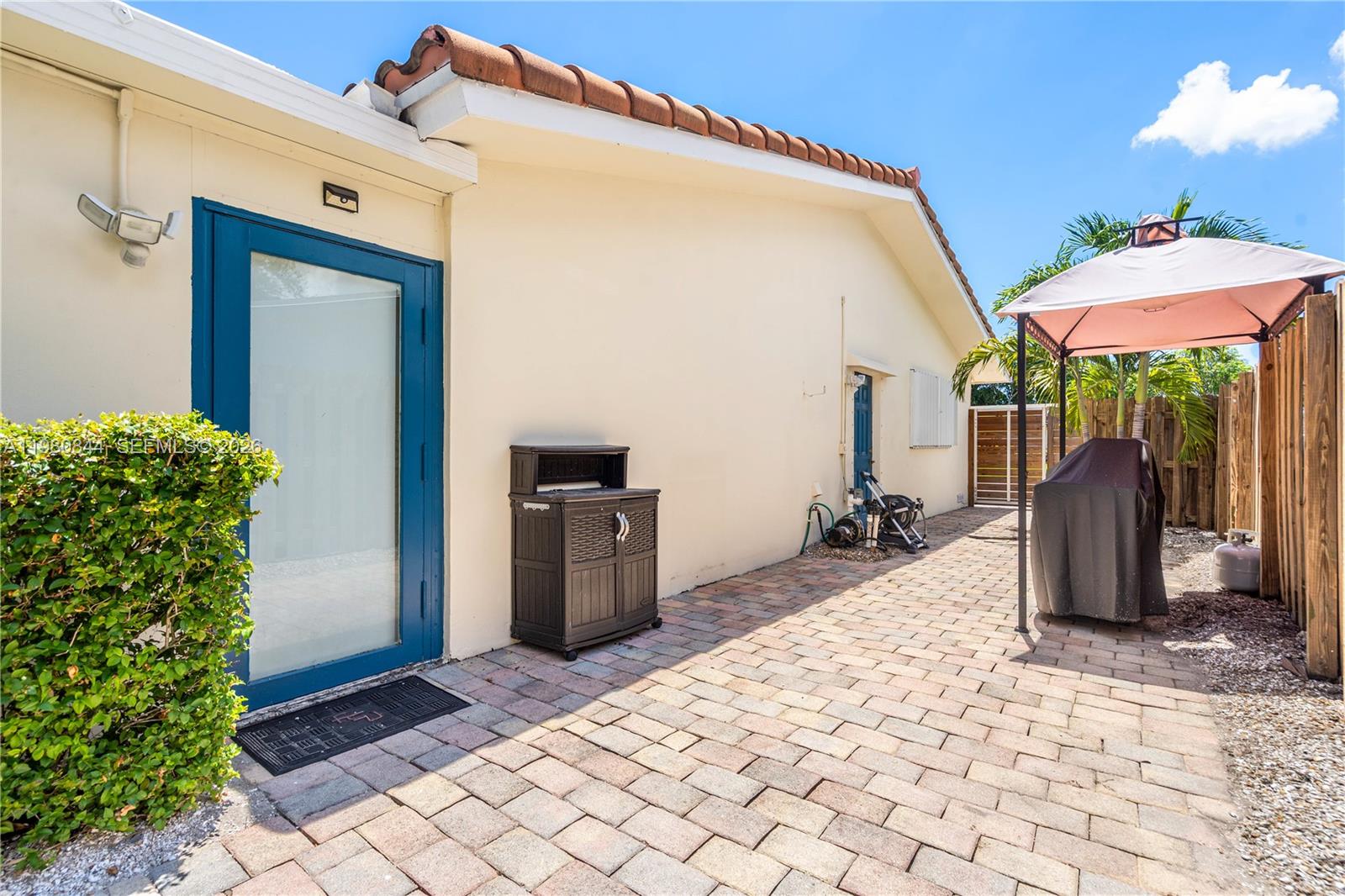 3127 NW 68th St