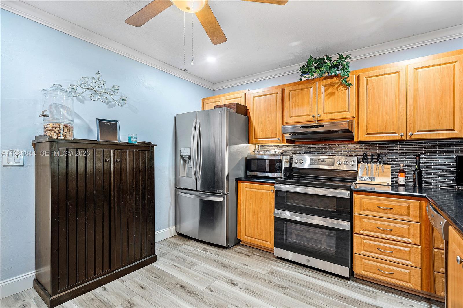 3127 NW 68th St