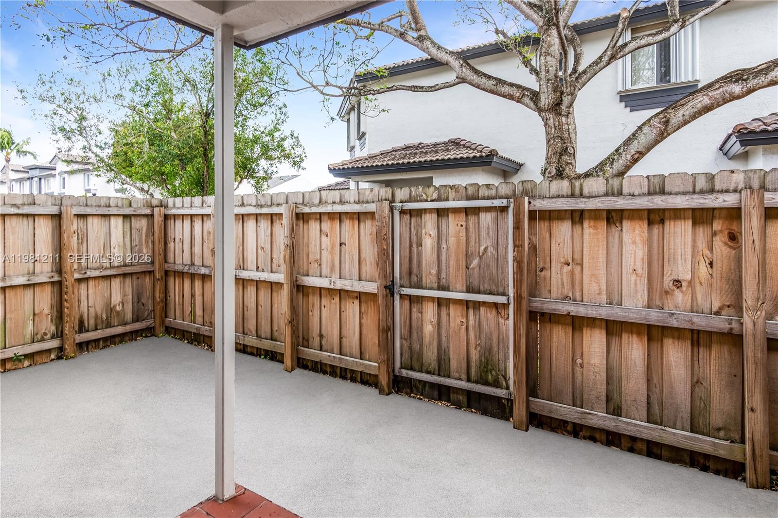 2301 SE 24th Ave # 2301
