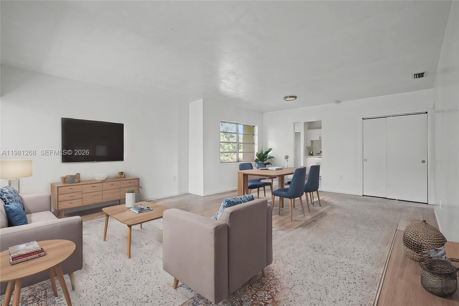 11330 Peachtree Dr